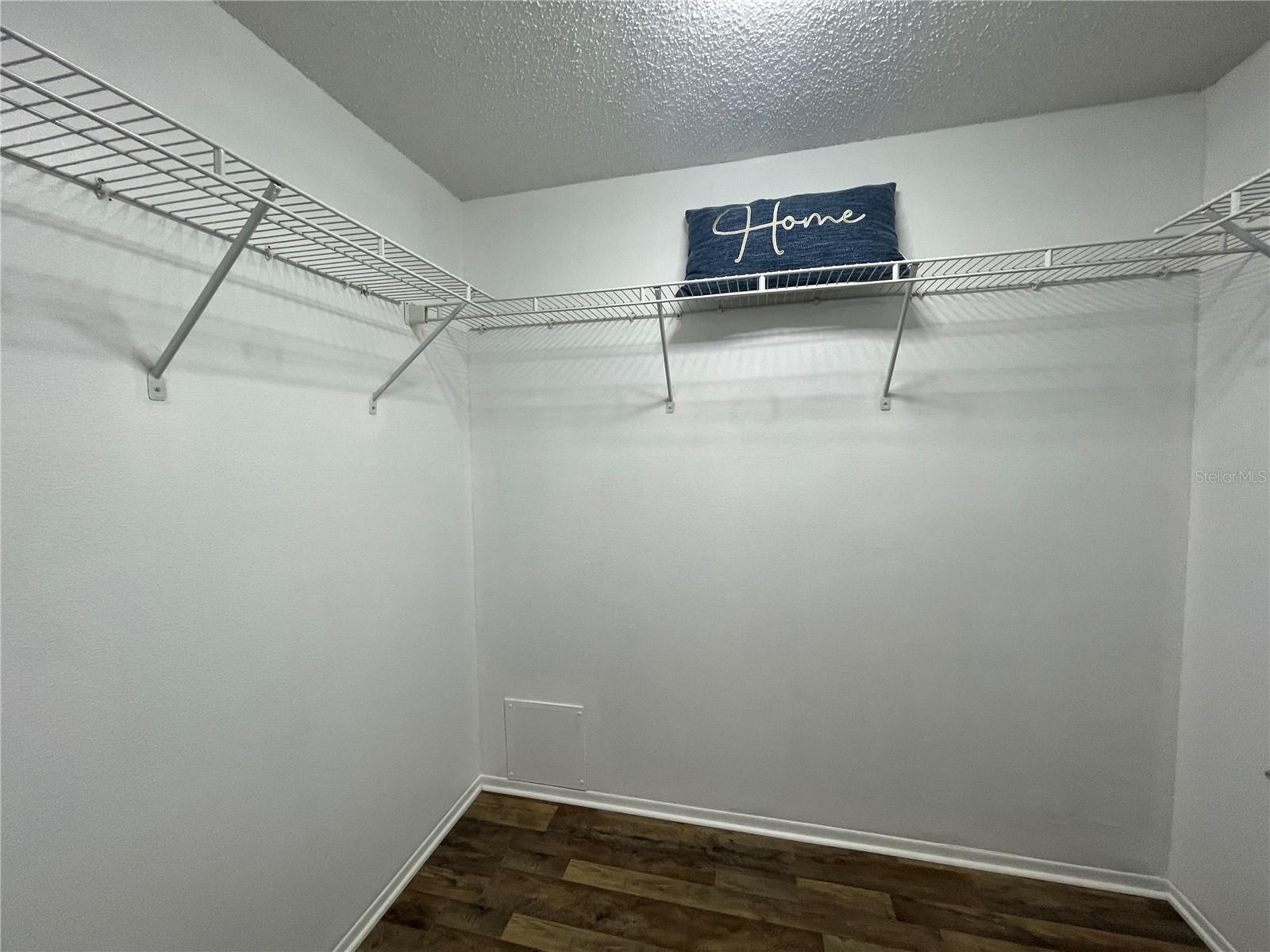 EAST LAKE WOODLANDS CYPRESS ESTATES - Residential Lease