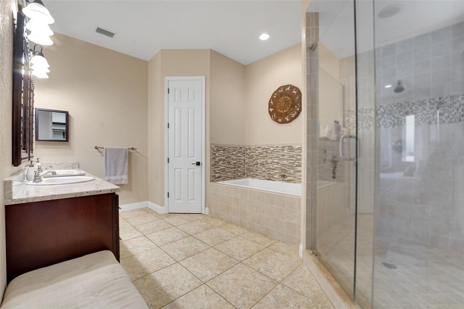 ROGERS LANDING - Residential