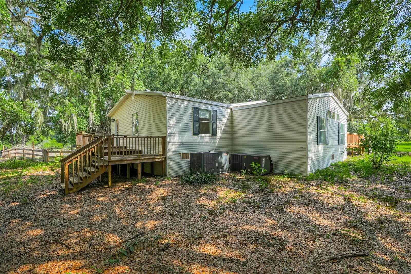 ACREAGE - Residential