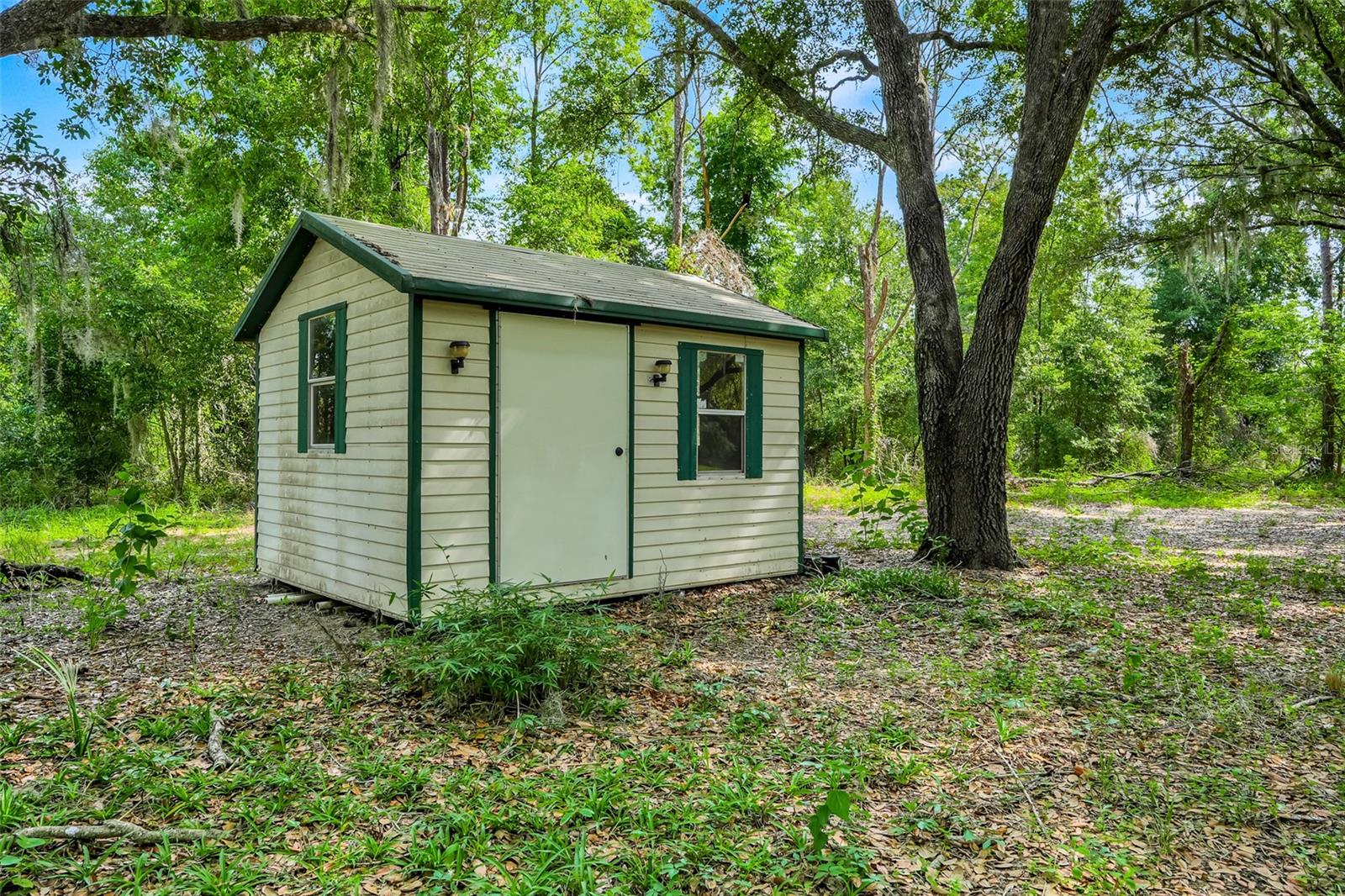 ACREAGE - Residential
