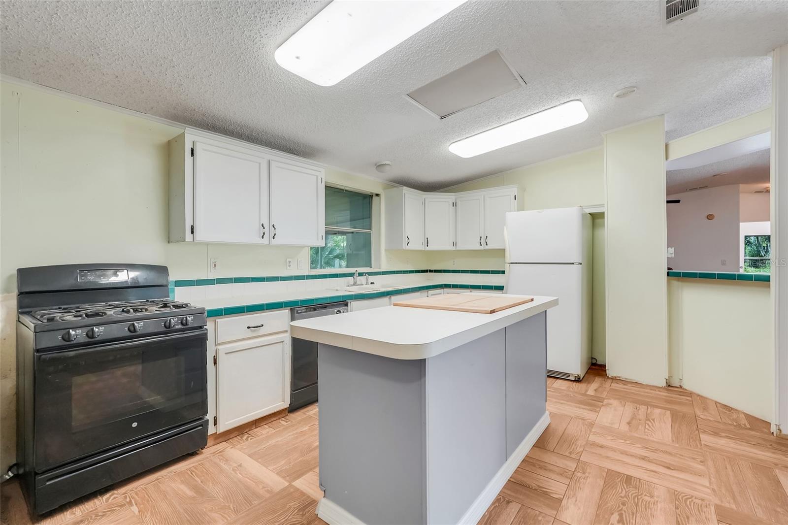 ACREAGE - Residential