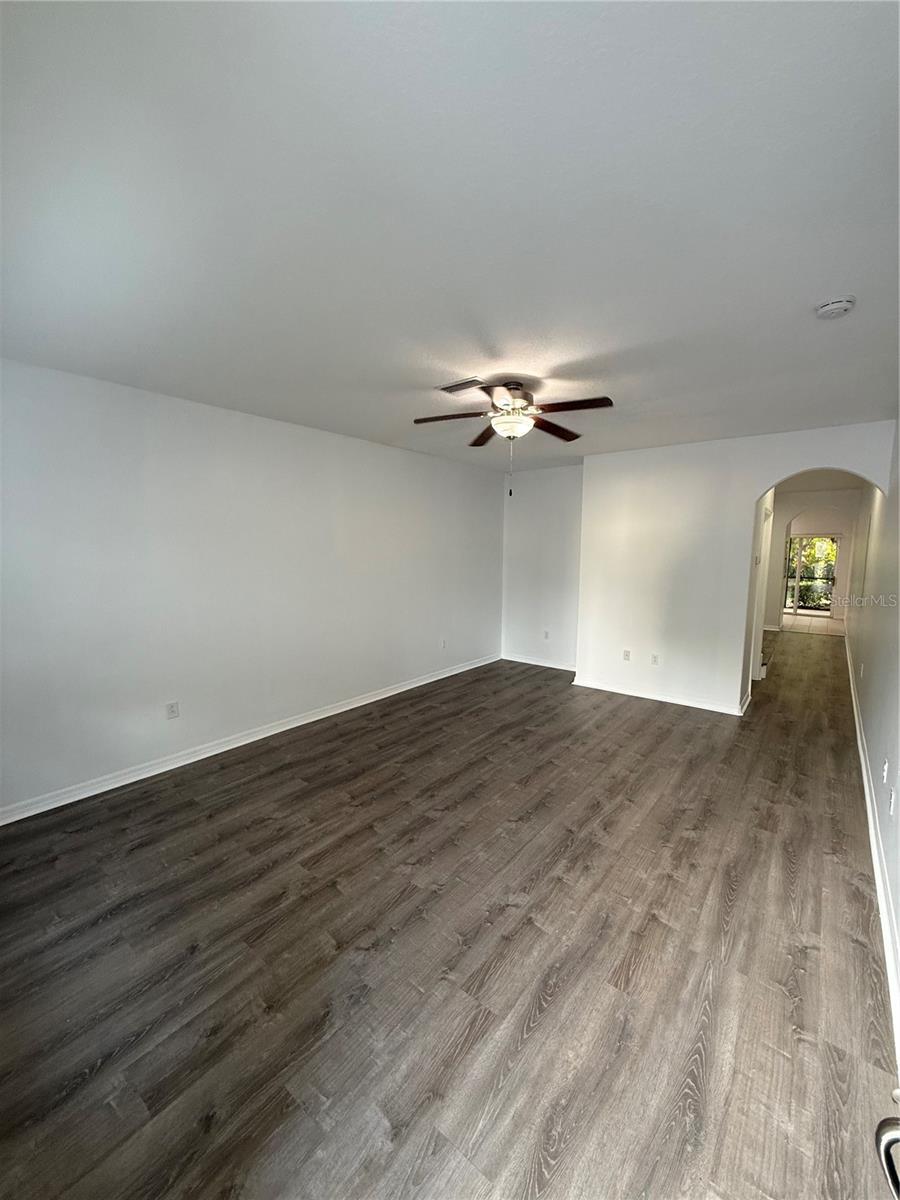 THE TWNHMS AT LIGHTHOUSE COVE I - Residential Lease