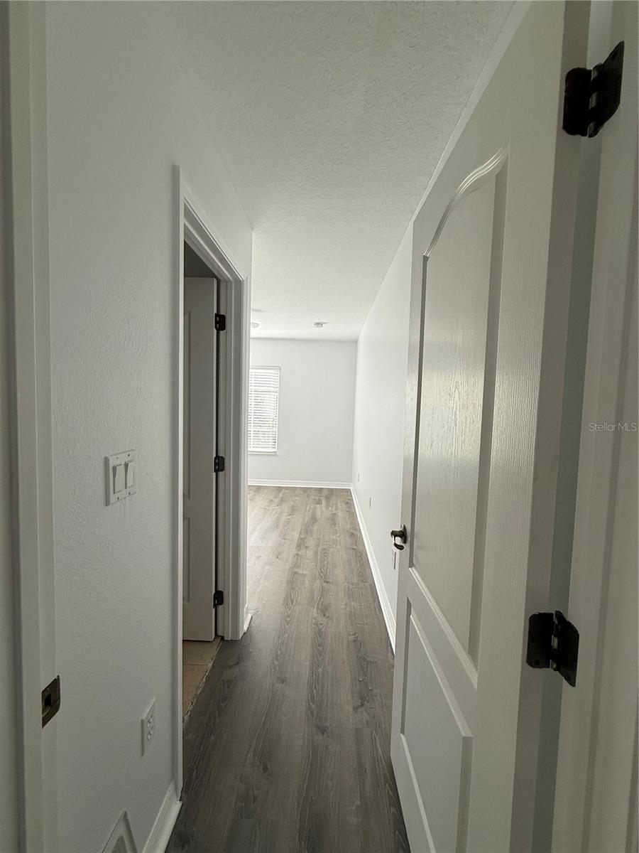THE TWNHMS AT LIGHTHOUSE COVE I - Residential Lease