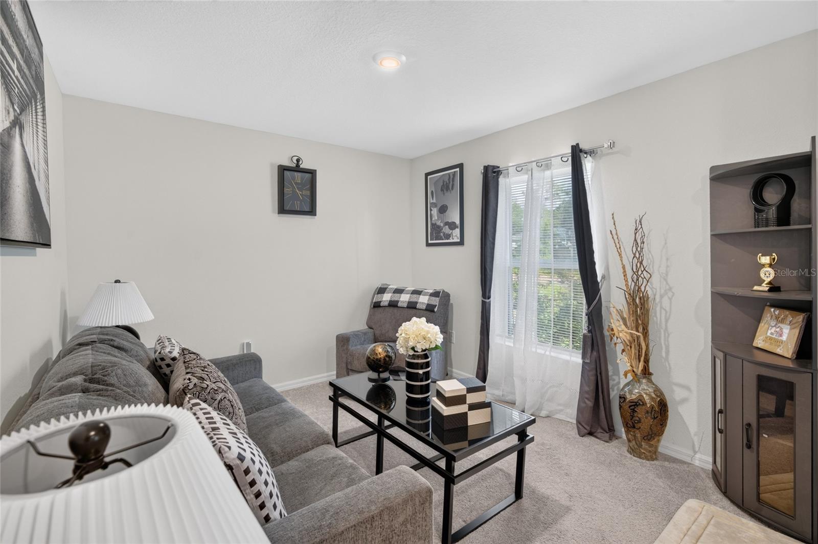 MARION OAKS UN TWELVE - Residential