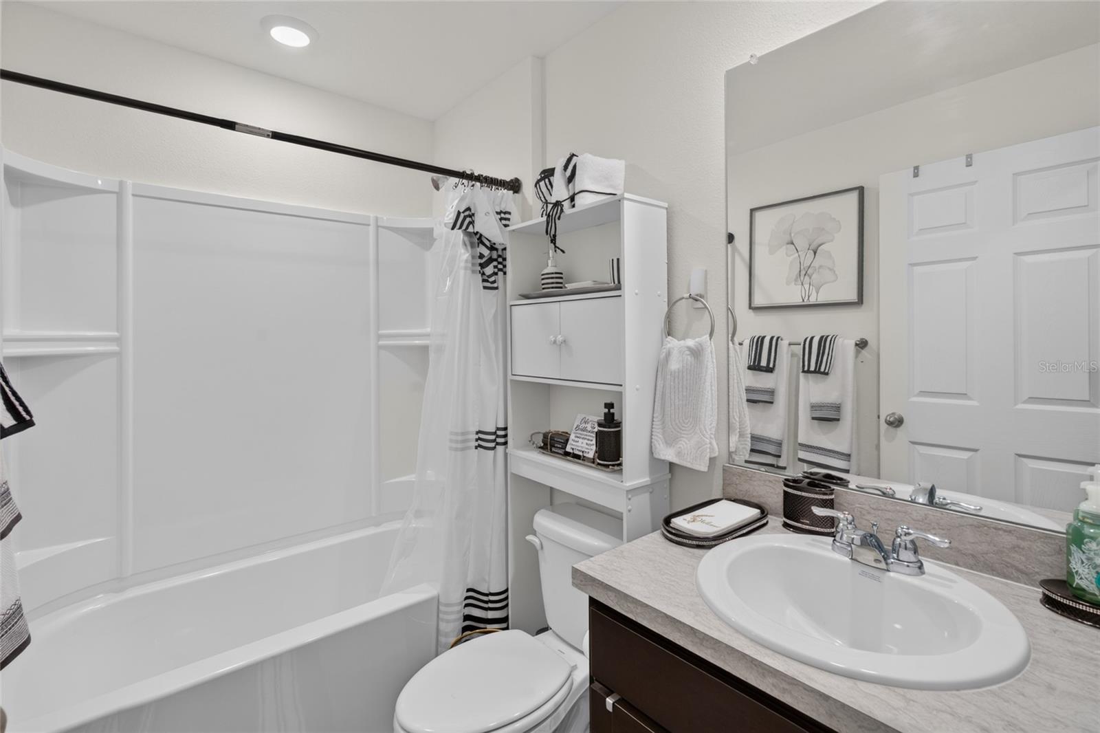 MARION OAKS UN TWELVE - Residential