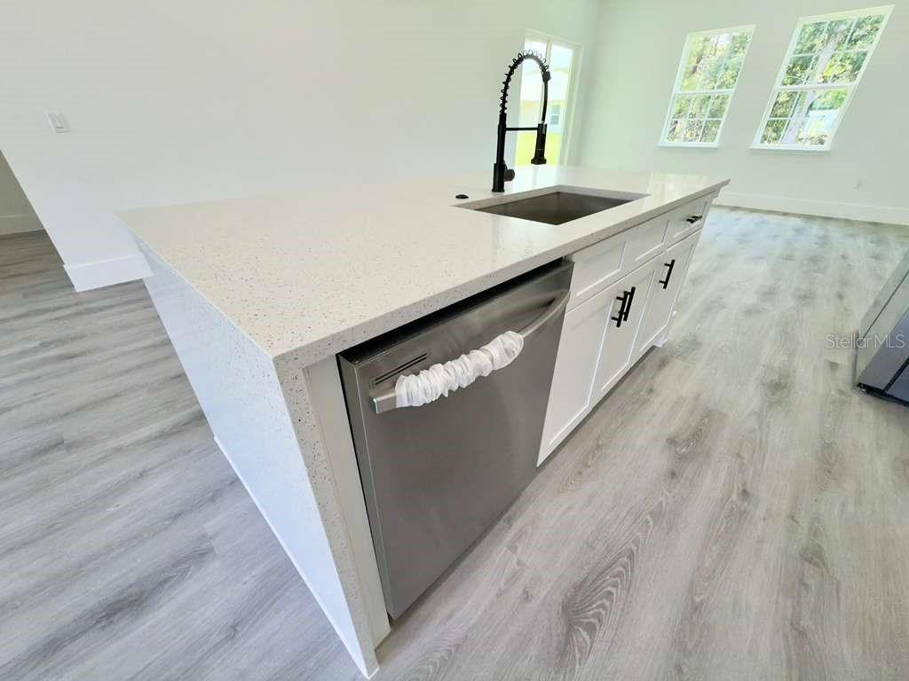 MARION OAKS UN NINE - Residential