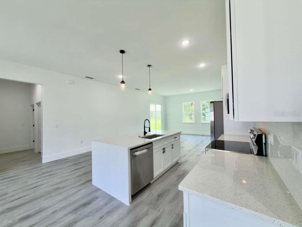 MARION OAKS UN NINE - Residential