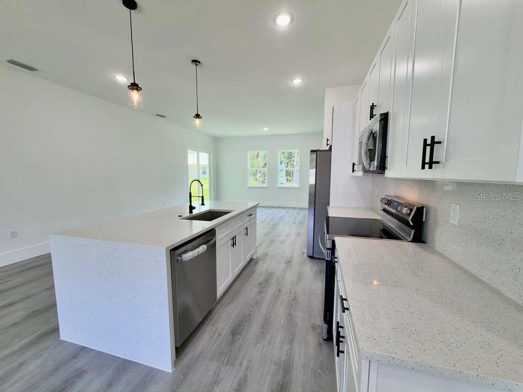 MARION OAKS UN NINE - Residential