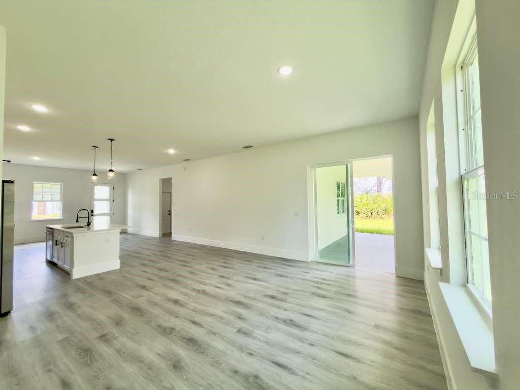 MARION OAKS UN NINE - Residential