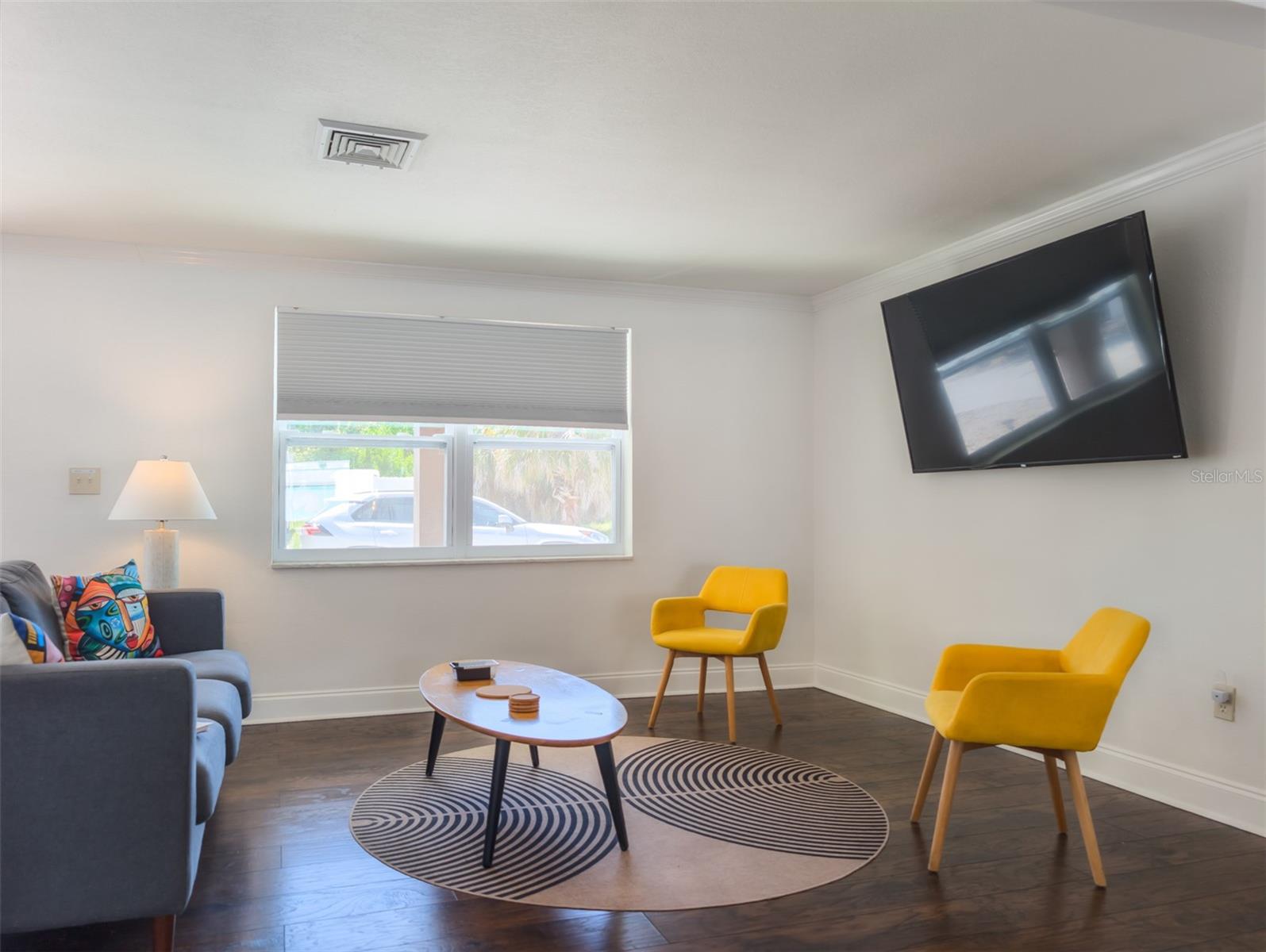 BEACON SQUARE - Residential