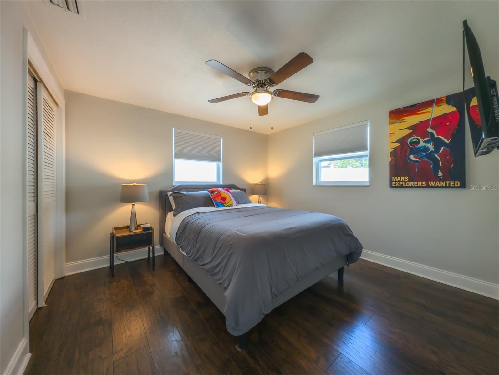 BEACON SQUARE - Residential