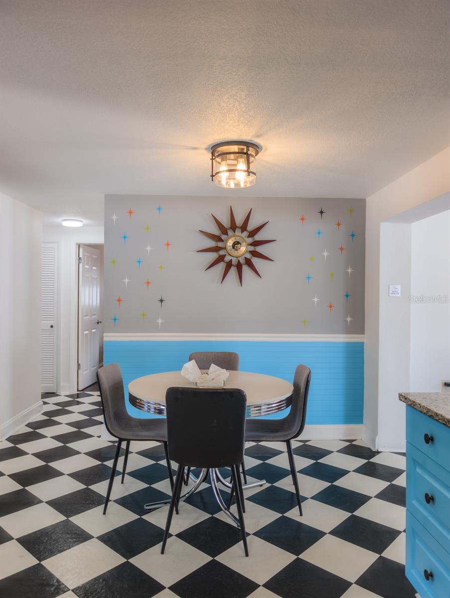 BEACON SQUARE - Residential
