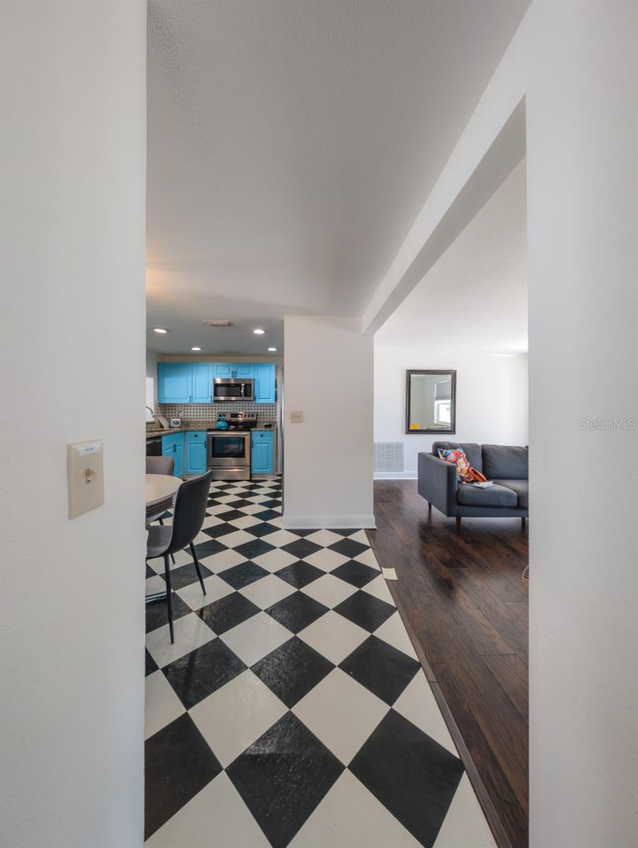 BEACON SQUARE - Residential