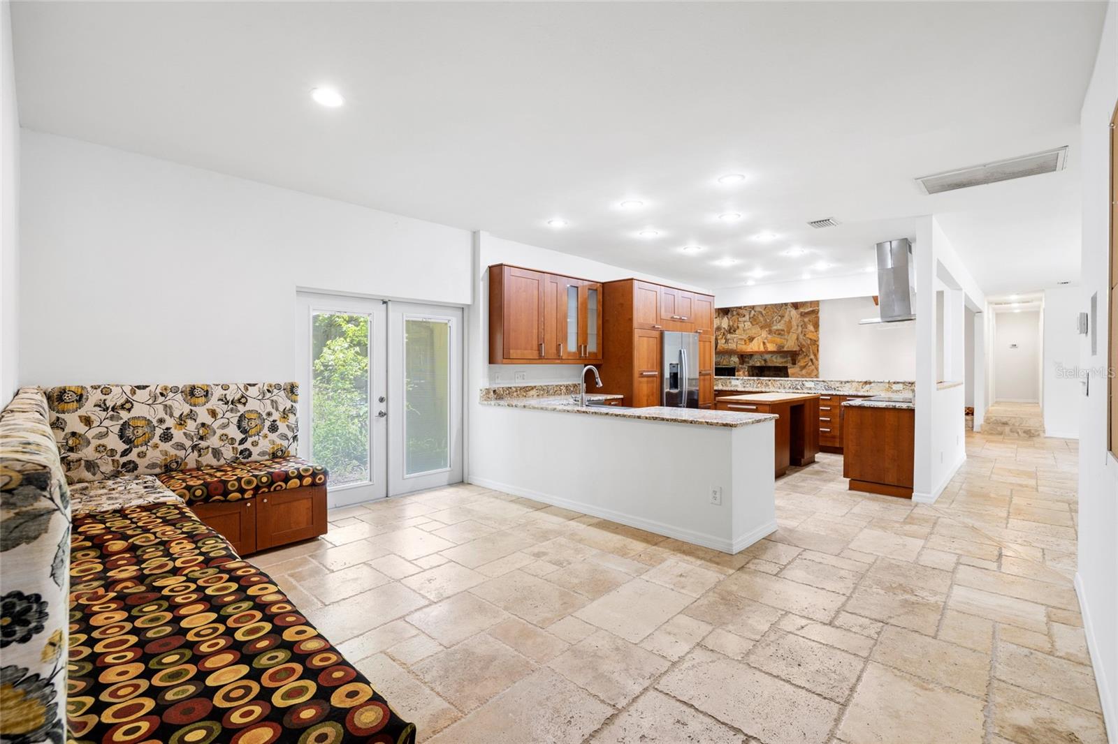 UNPLATTED - Residential