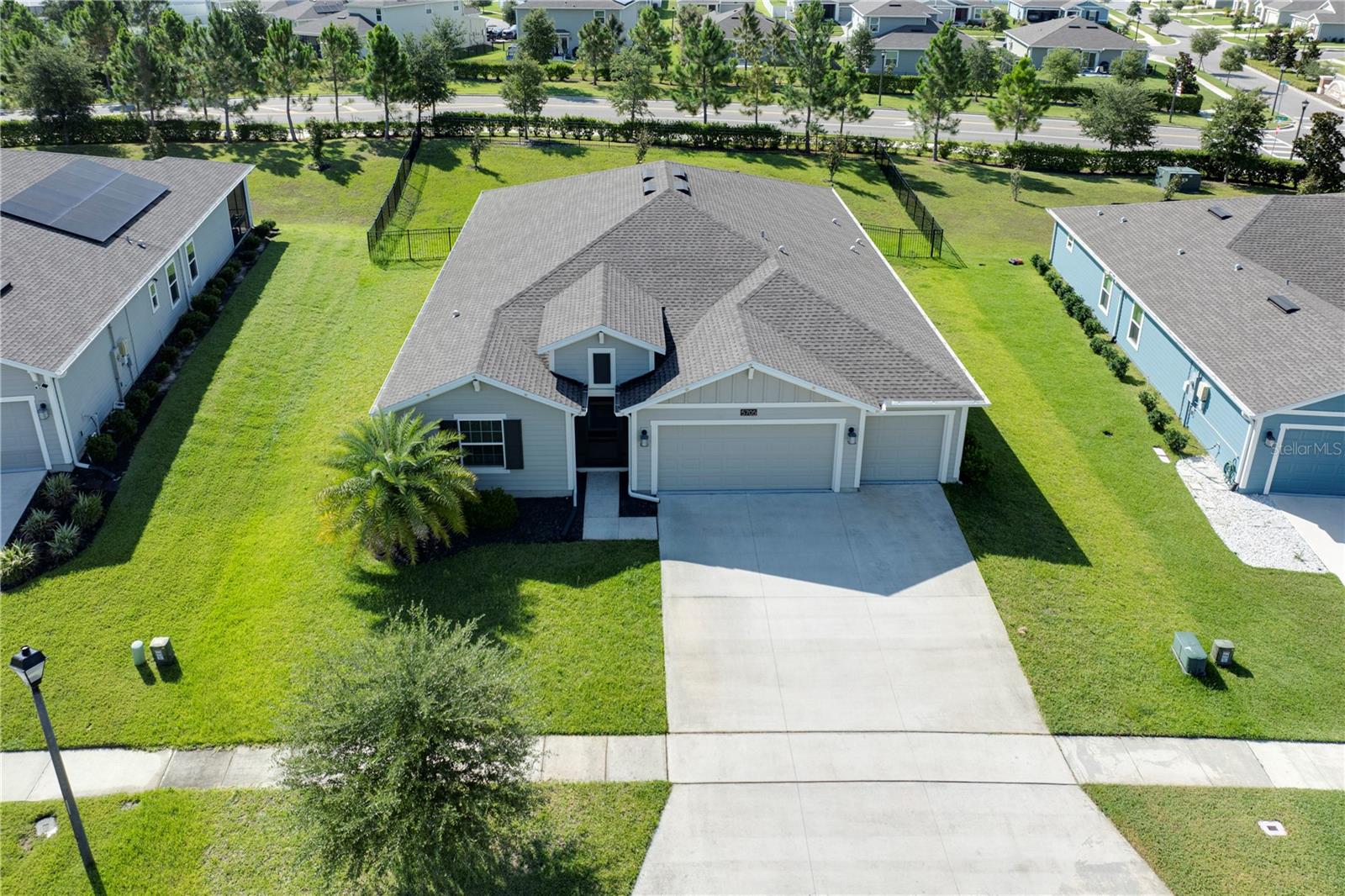 STONEYBROOK HILLS - Residential