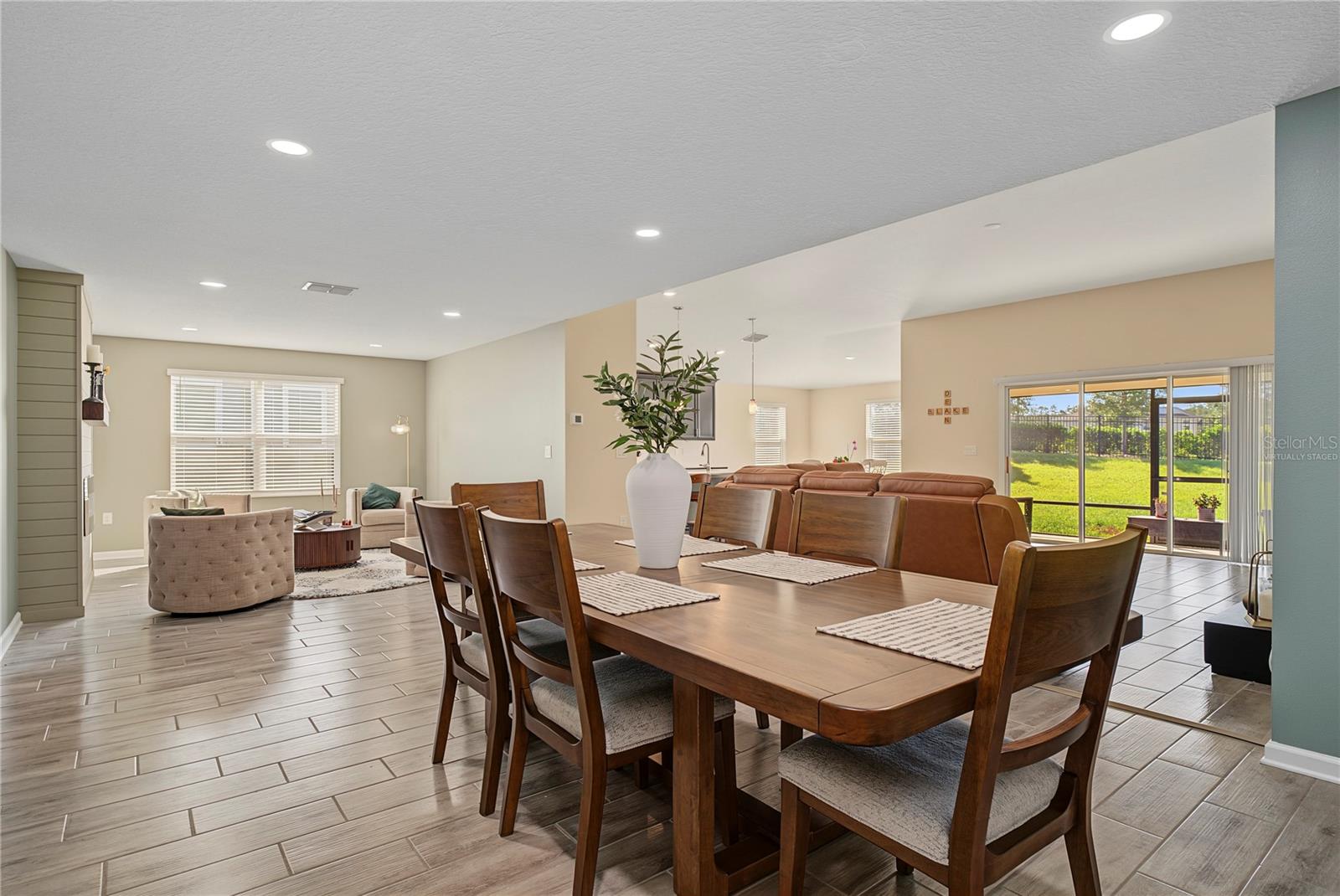 STONEYBROOK HILLS - Residential