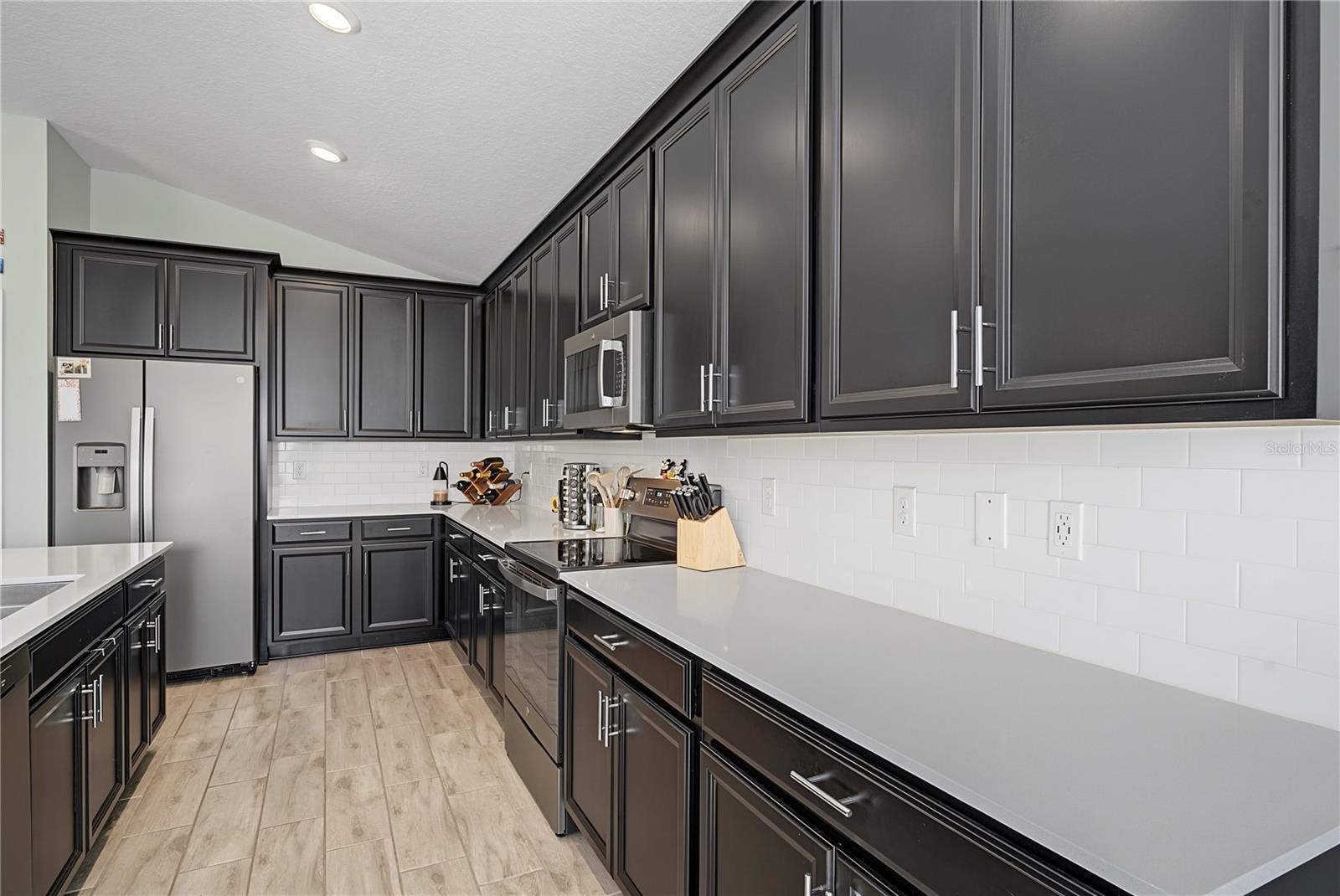 STONEYBROOK HILLS - Residential