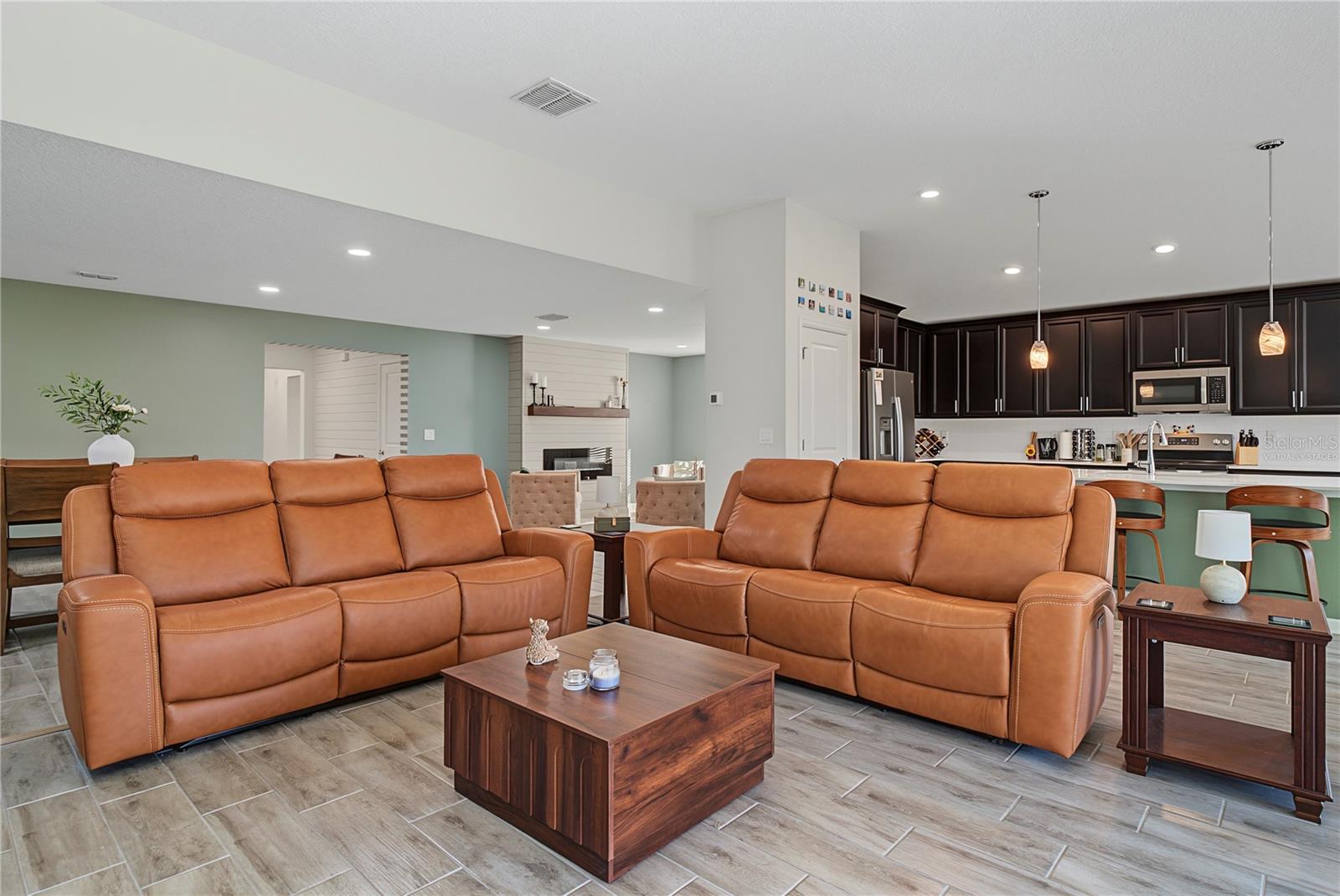 STONEYBROOK HILLS - Residential