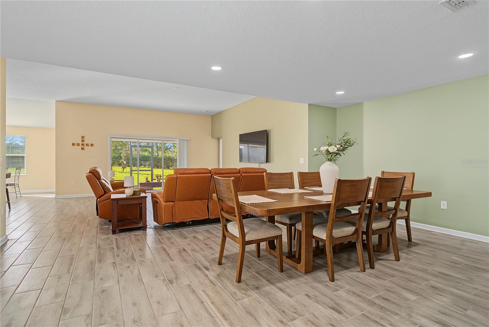 STONEYBROOK HILLS - Residential