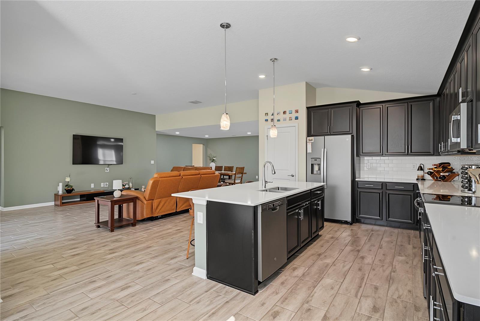 STONEYBROOK HILLS - Residential