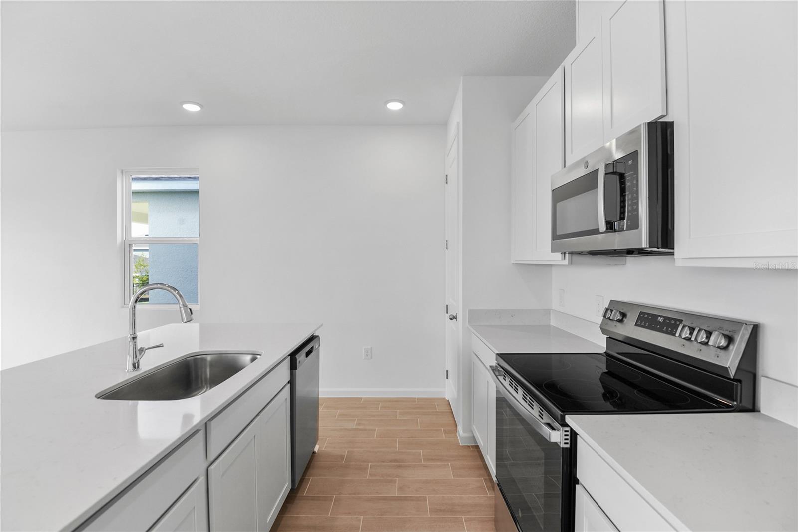 SEASONS AT SCENIC TERRACE - Residential