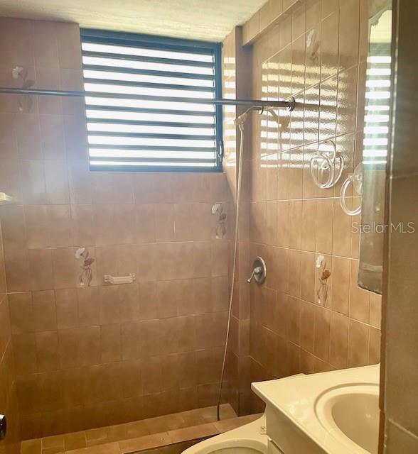 COND. MARSEILLES 18 - Residential