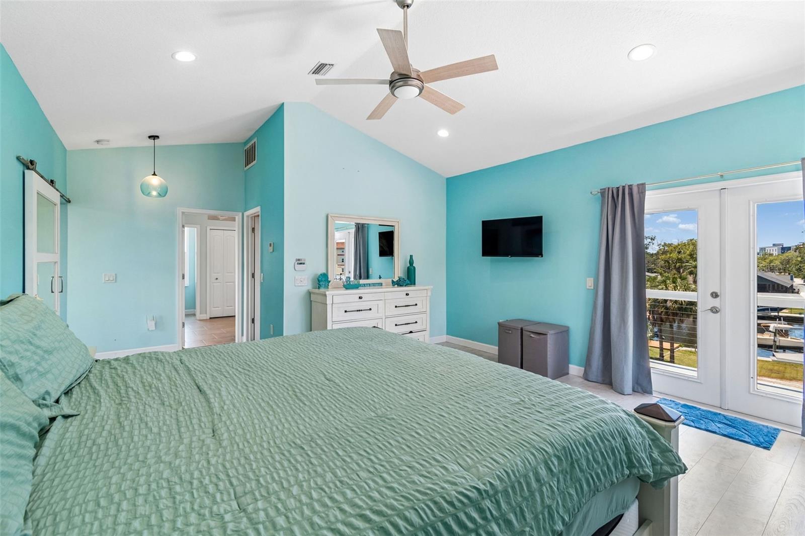 NEW PORT RICHEY CITY - Residential