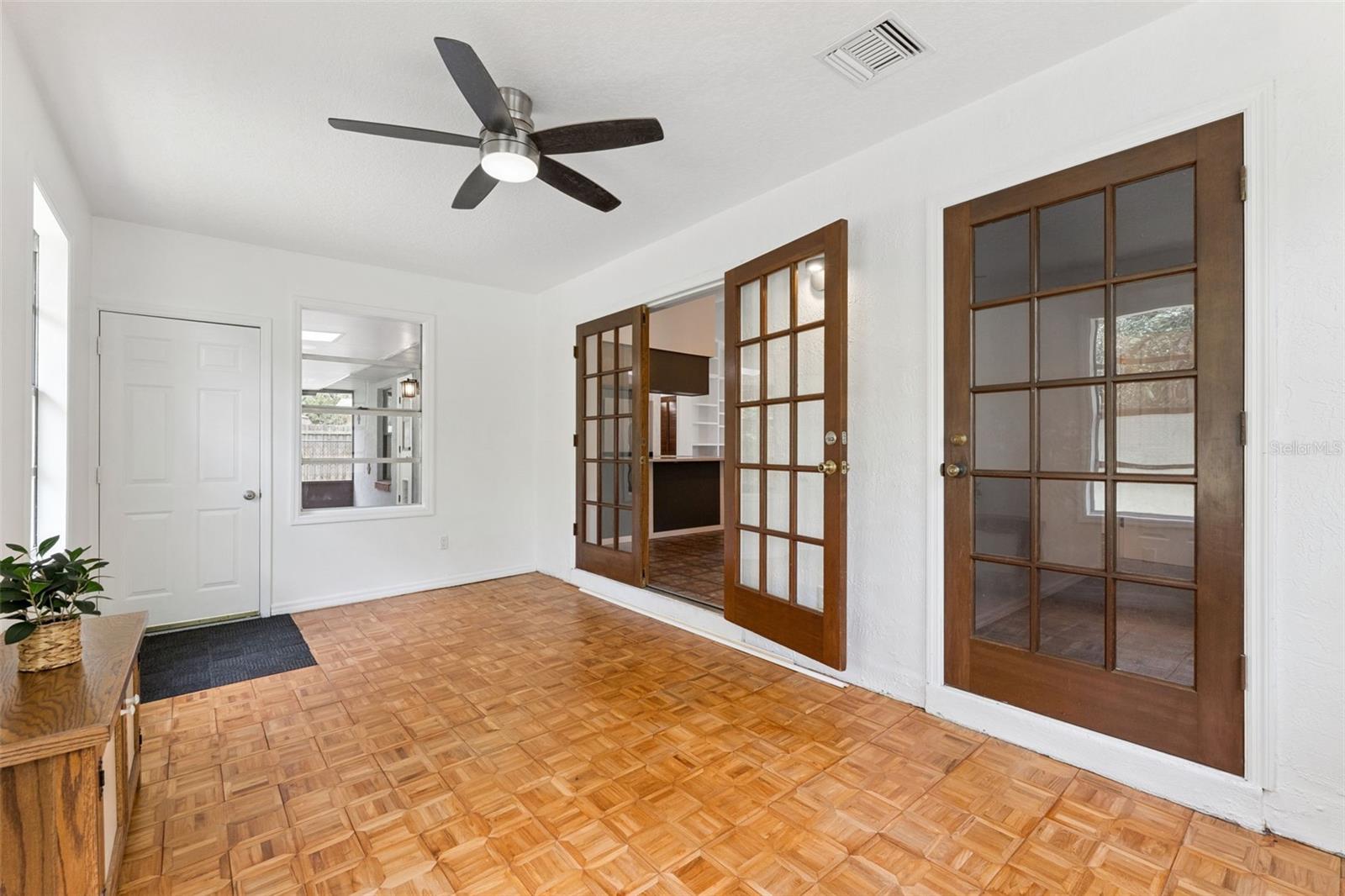 HAZEL GLEN - Residential