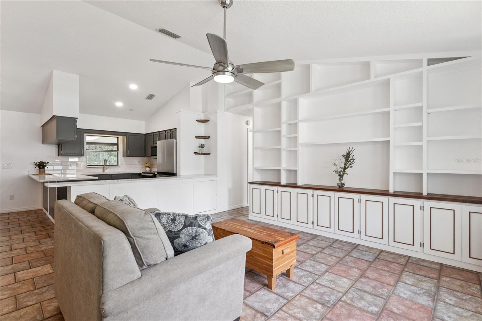 HAZEL GLEN - Residential