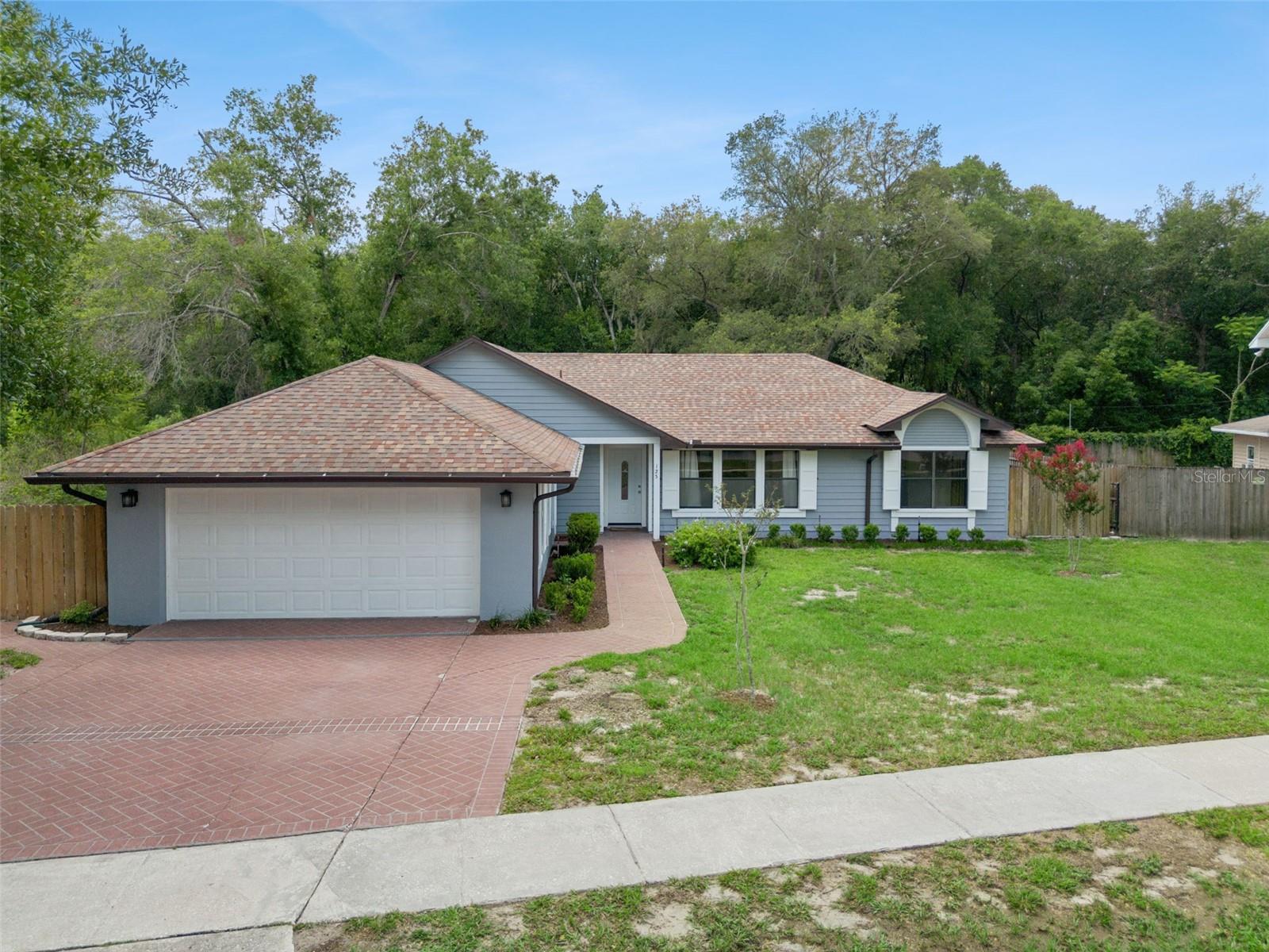 HAZEL GLEN - Residential