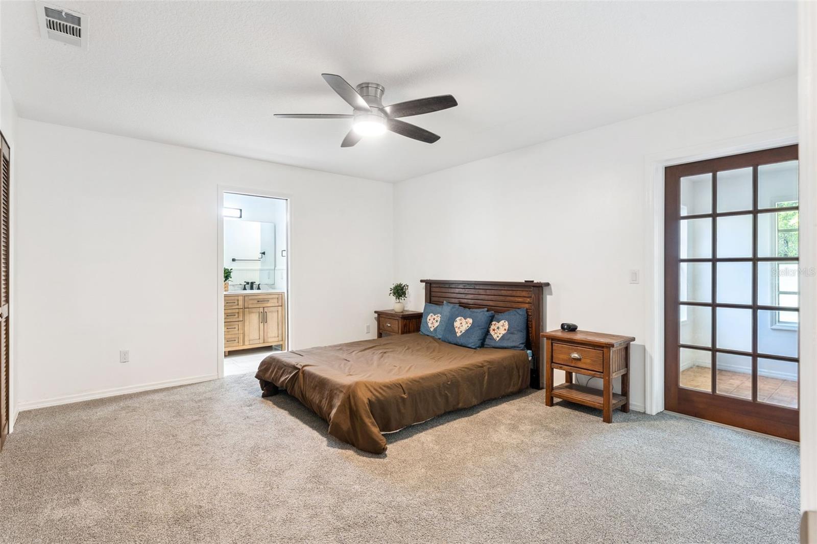 HAZEL GLEN - Residential