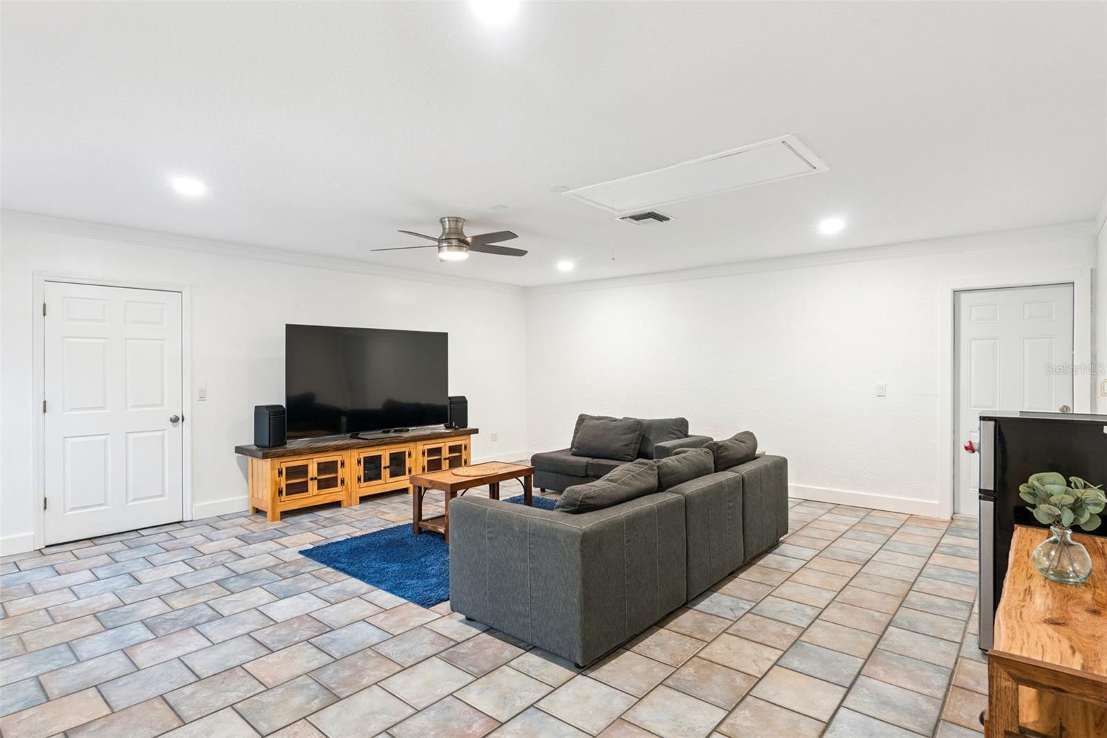 HAZEL GLEN - Residential