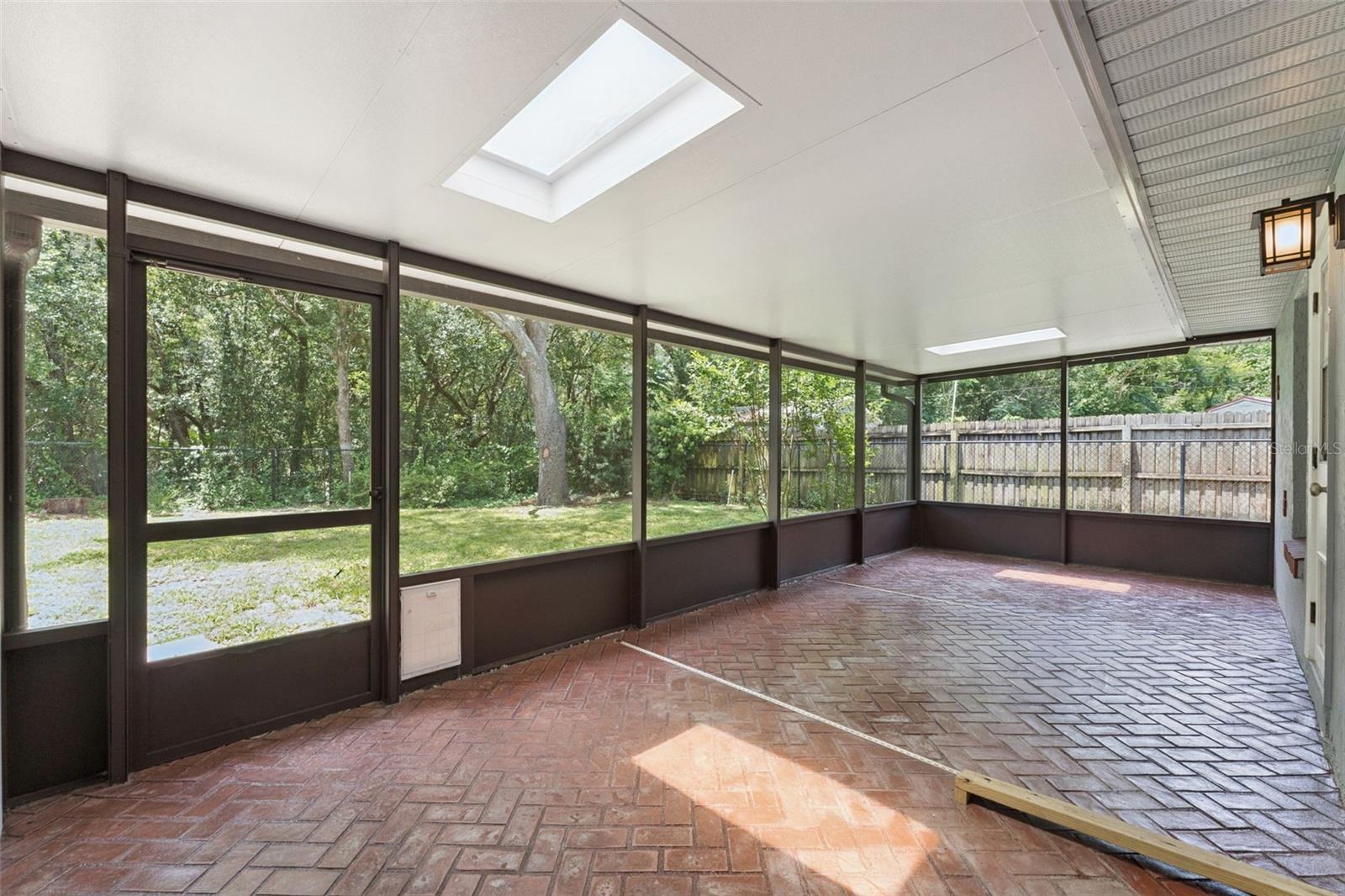 HAZEL GLEN - Residential