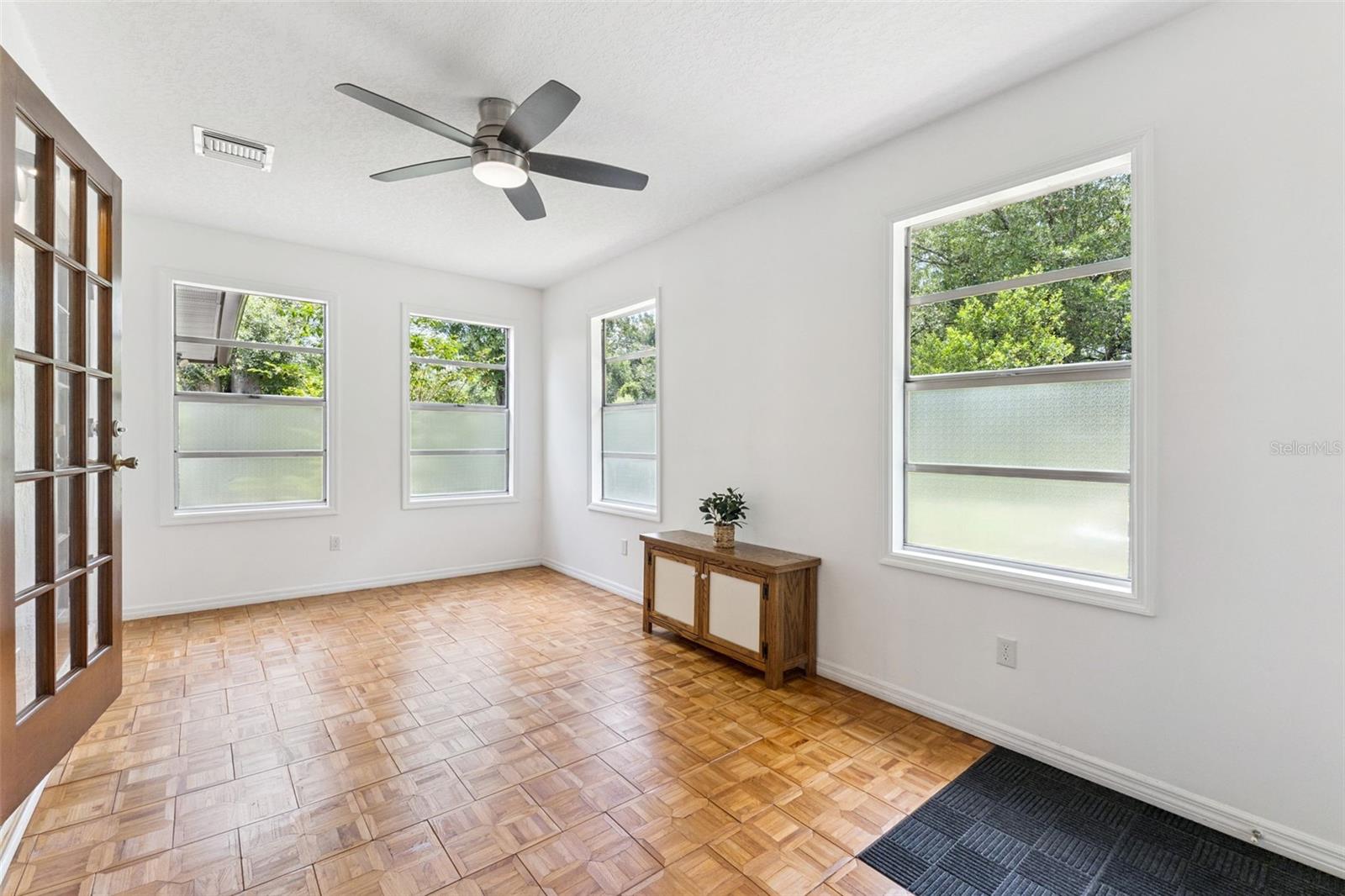 HAZEL GLEN - Residential