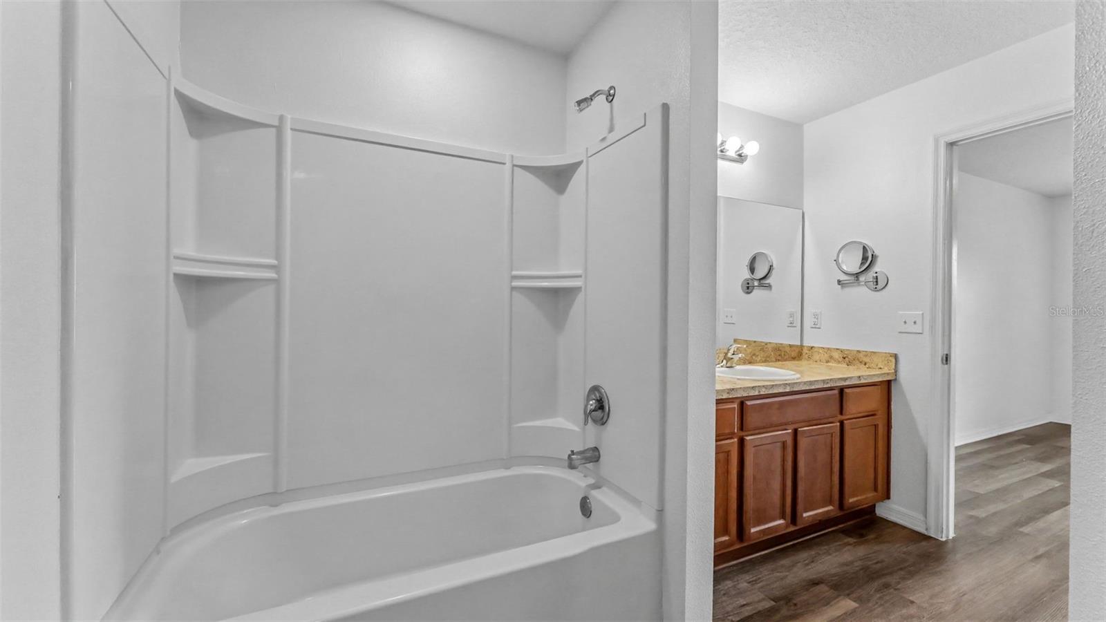 HIGHLAND MDWS PH 2B - Residential