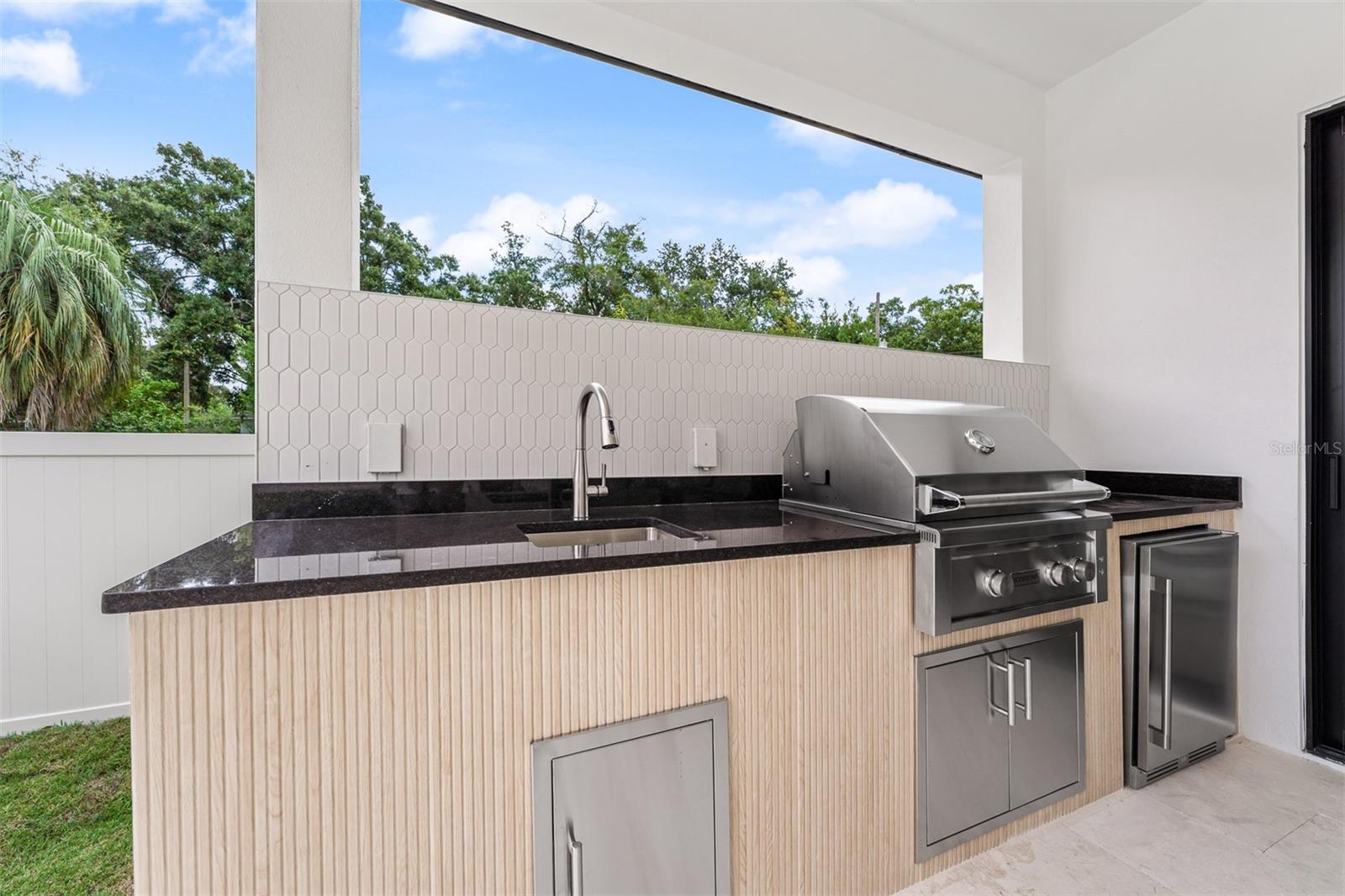 NORTH HAMPTON PARK - Residential