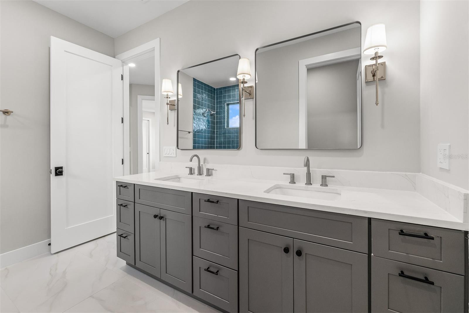 NORTH HAMPTON PARK - Residential