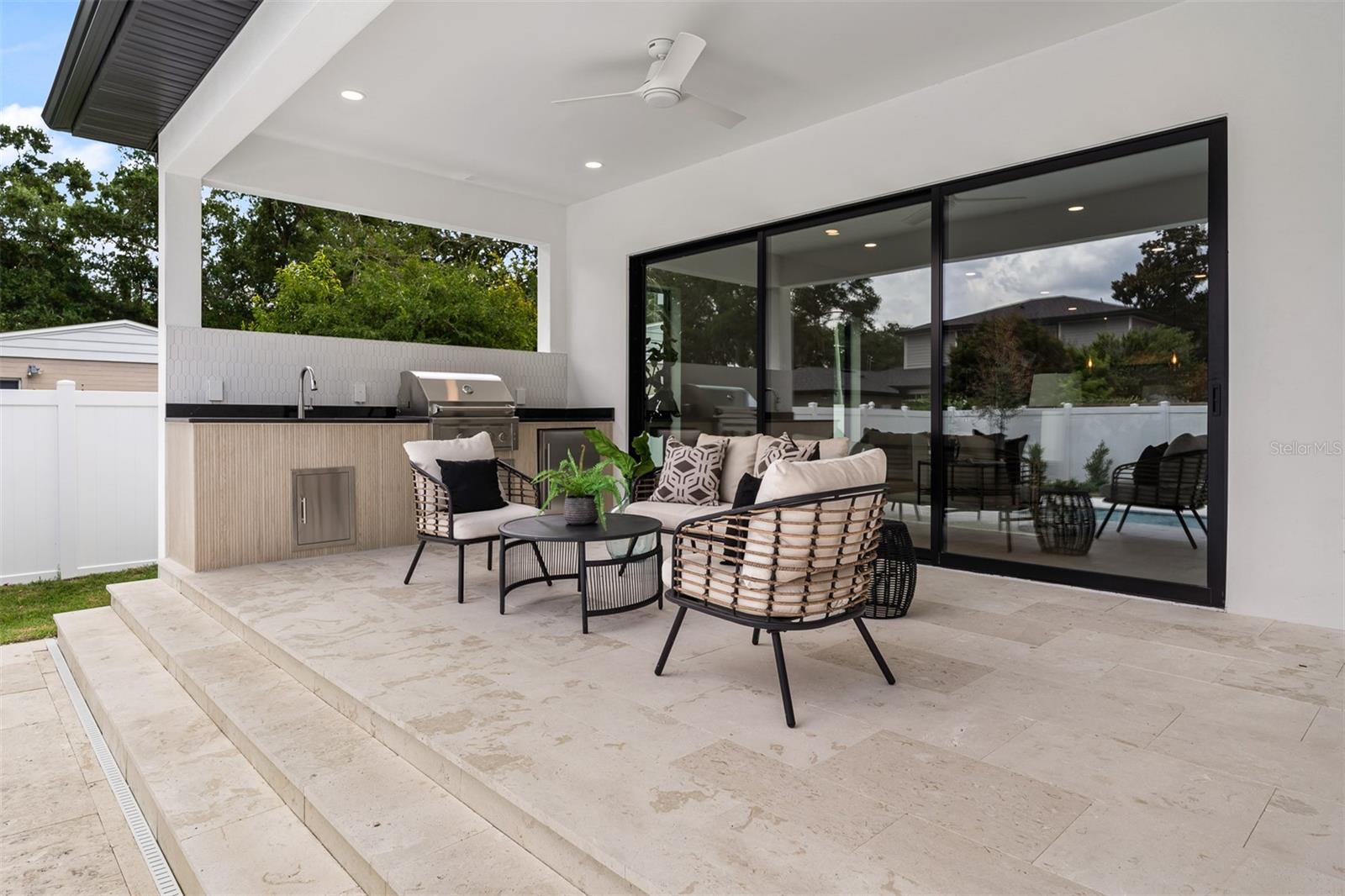NORTH HAMPTON PARK - Residential