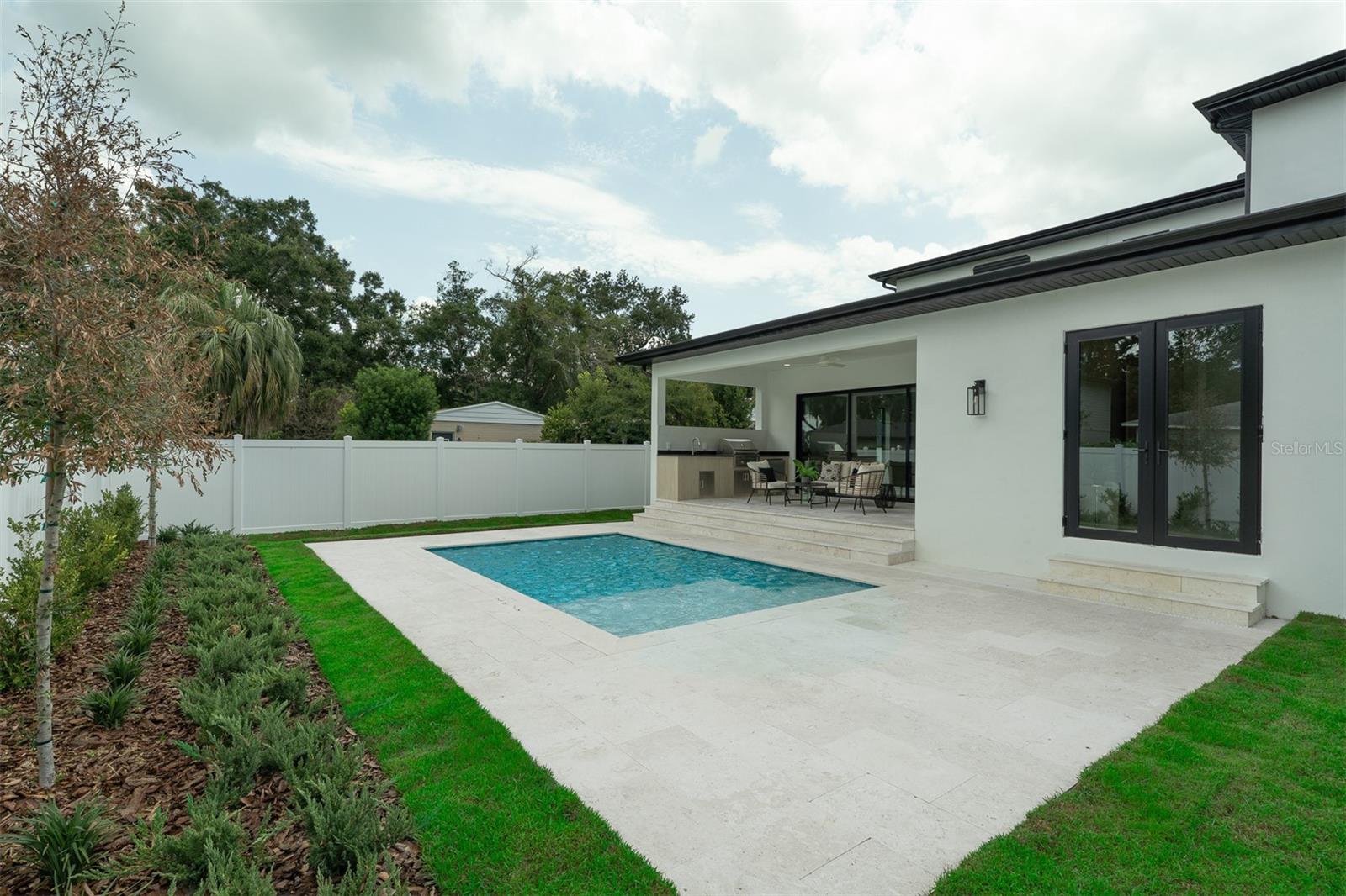 NORTH HAMPTON PARK - Residential