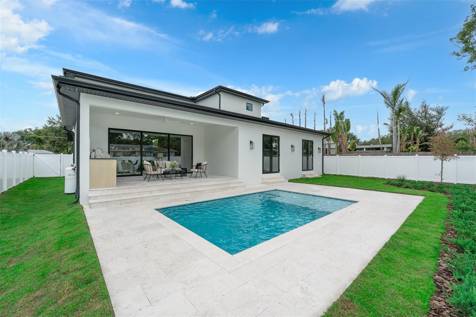 NORTH HAMPTON PARK - Residential