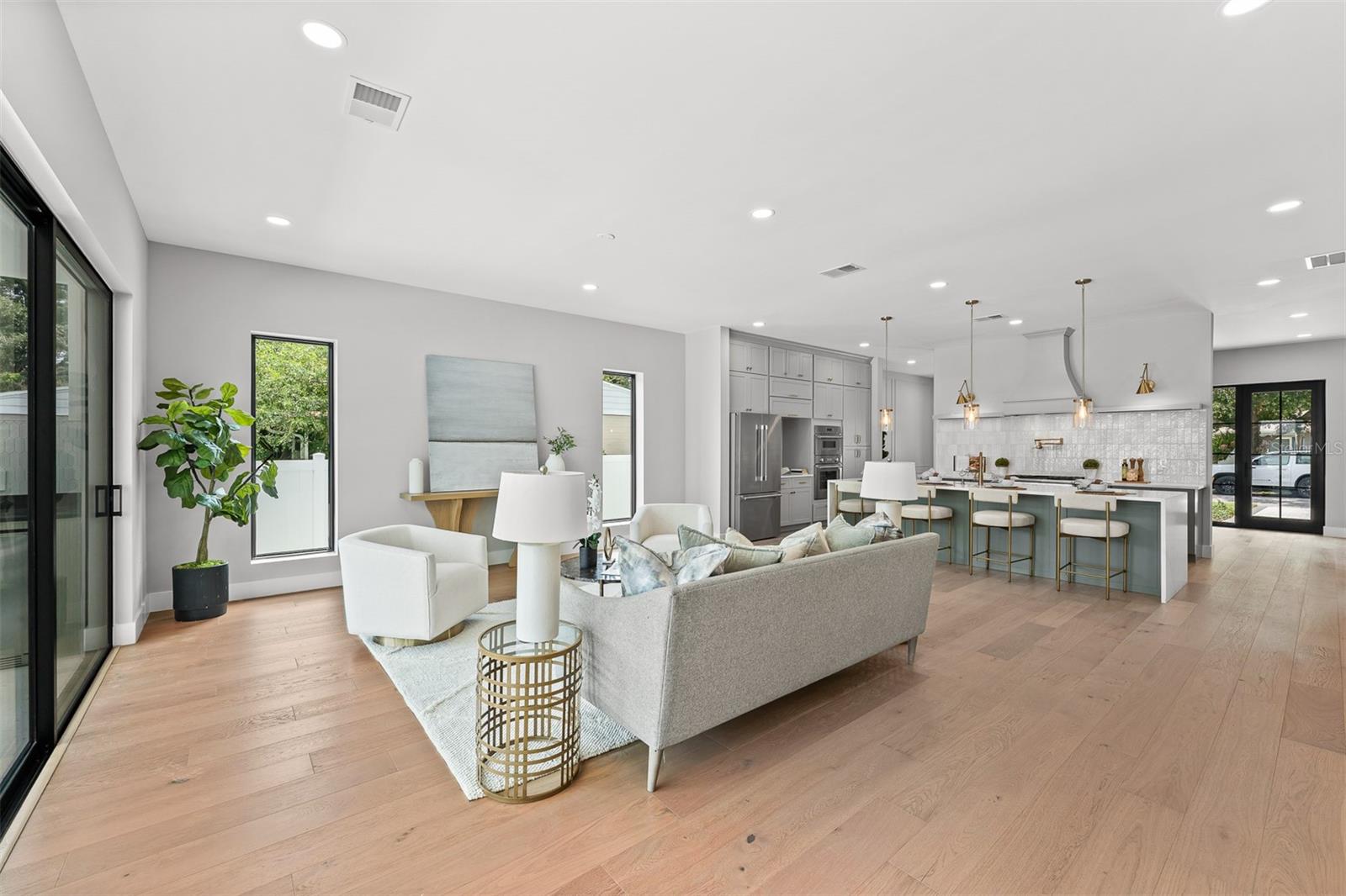 NORTH HAMPTON PARK - Residential