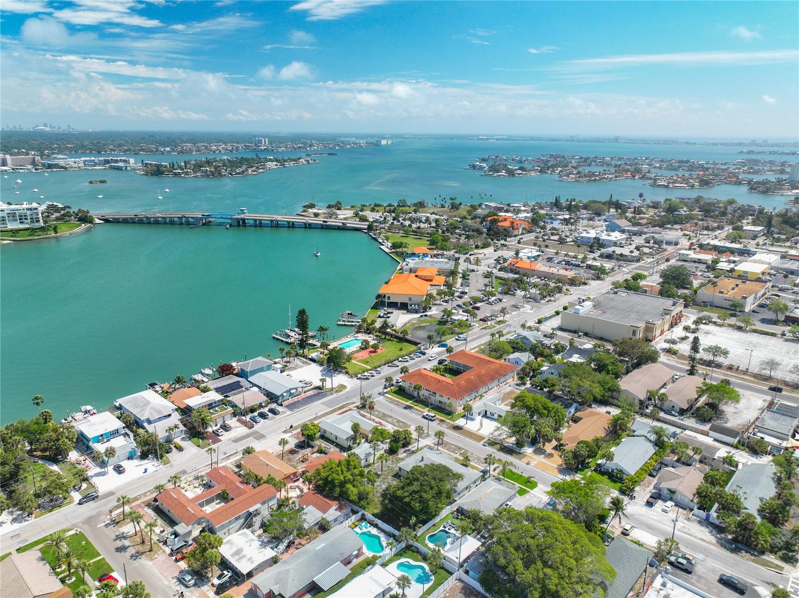 BAY ISLES CONDO - Residential