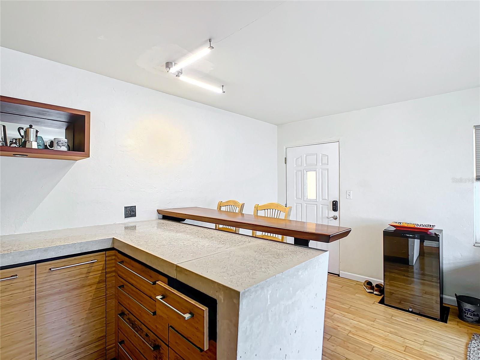 BAY ISLES CONDO - Residential