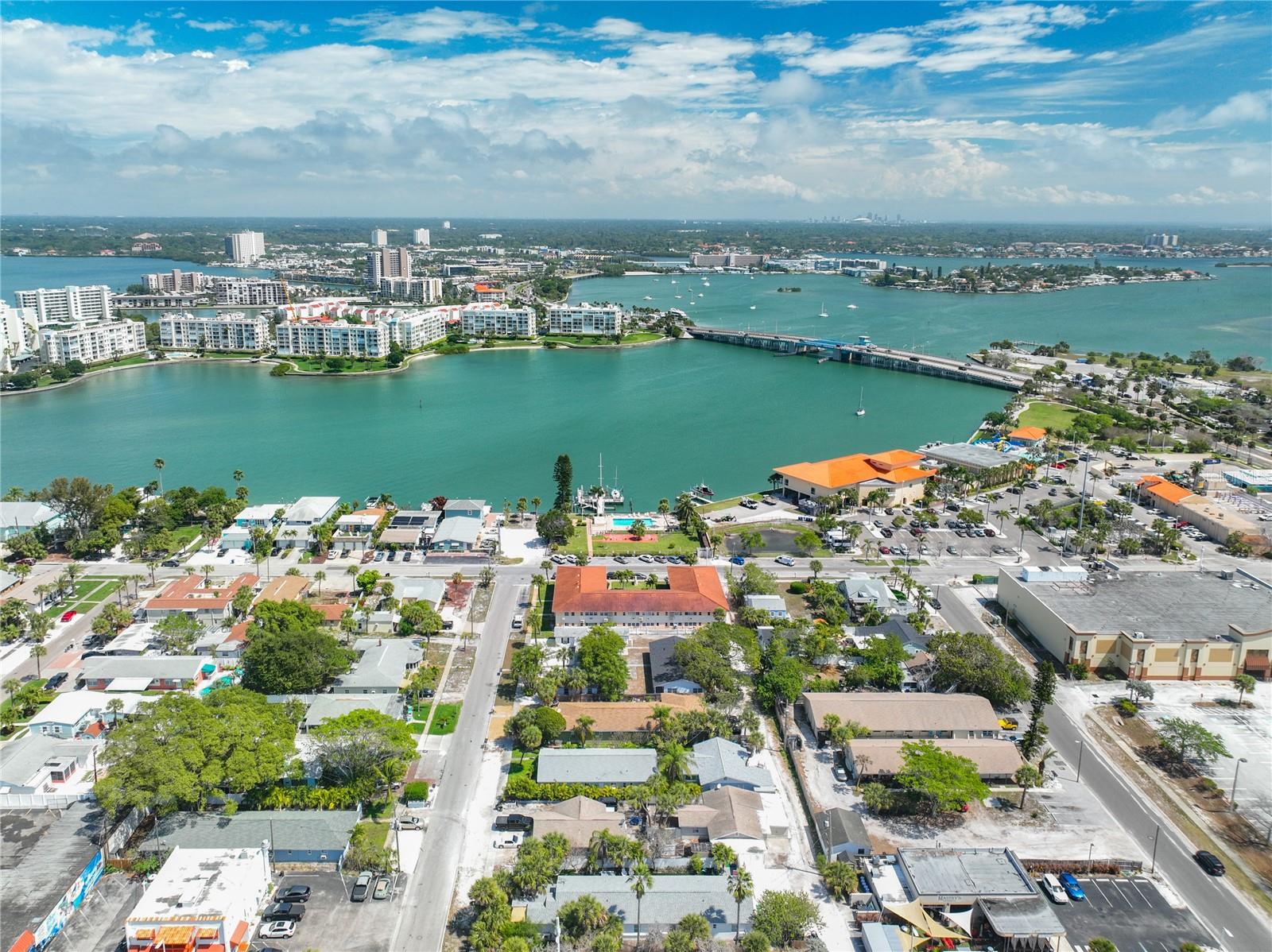 BAY ISLES CONDO - Residential