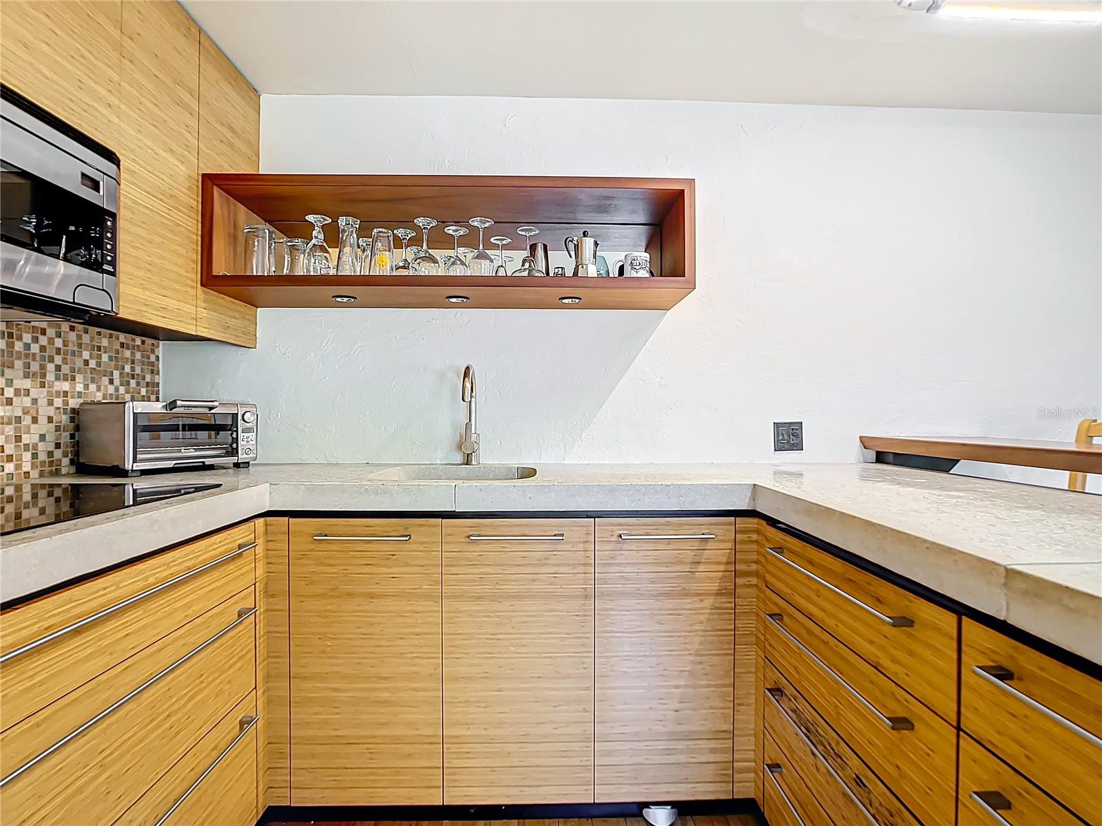 BAY ISLES CONDO - Residential