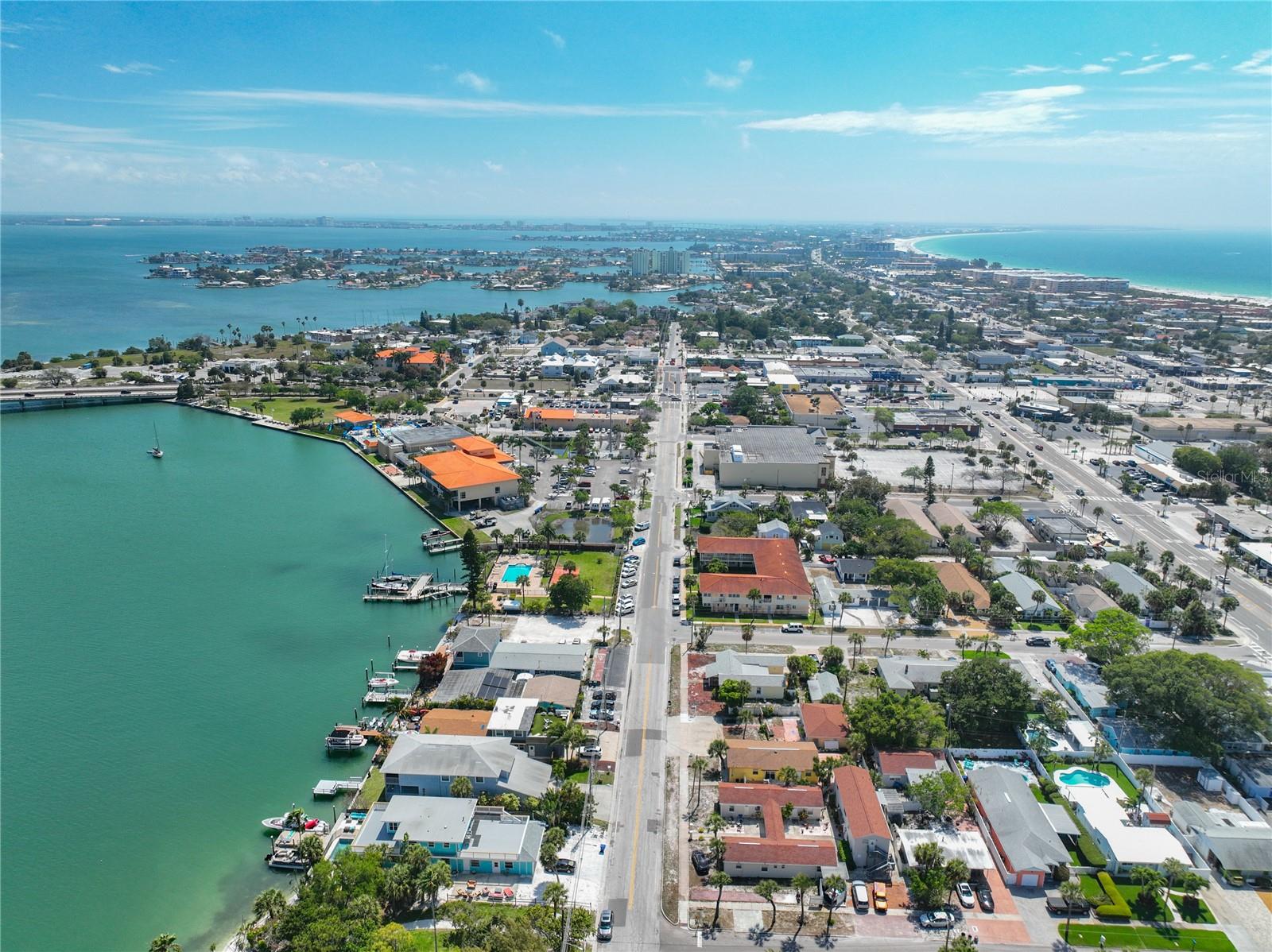 BAY ISLES CONDO - Residential
