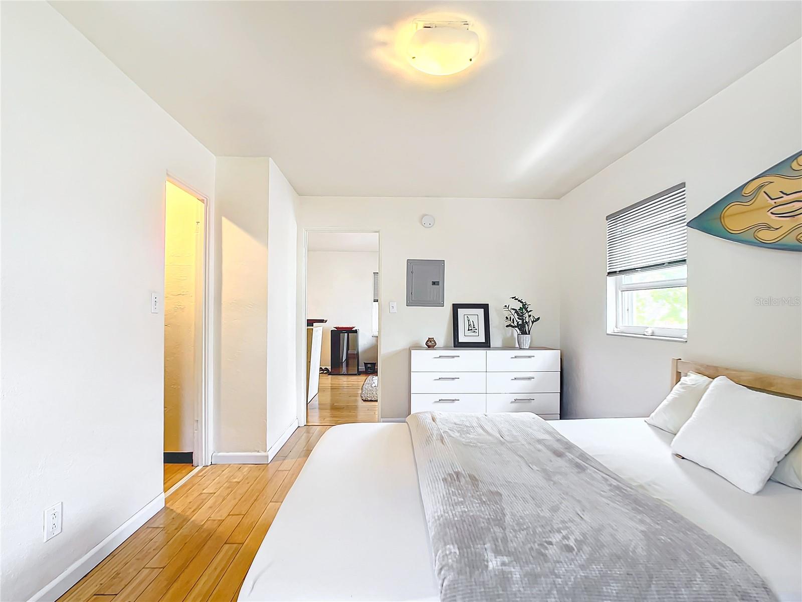 BAY ISLES CONDO - Residential