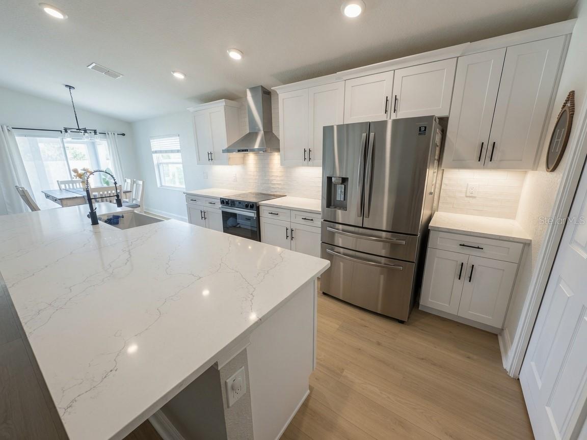 SUMMERVIEW XING - Residential