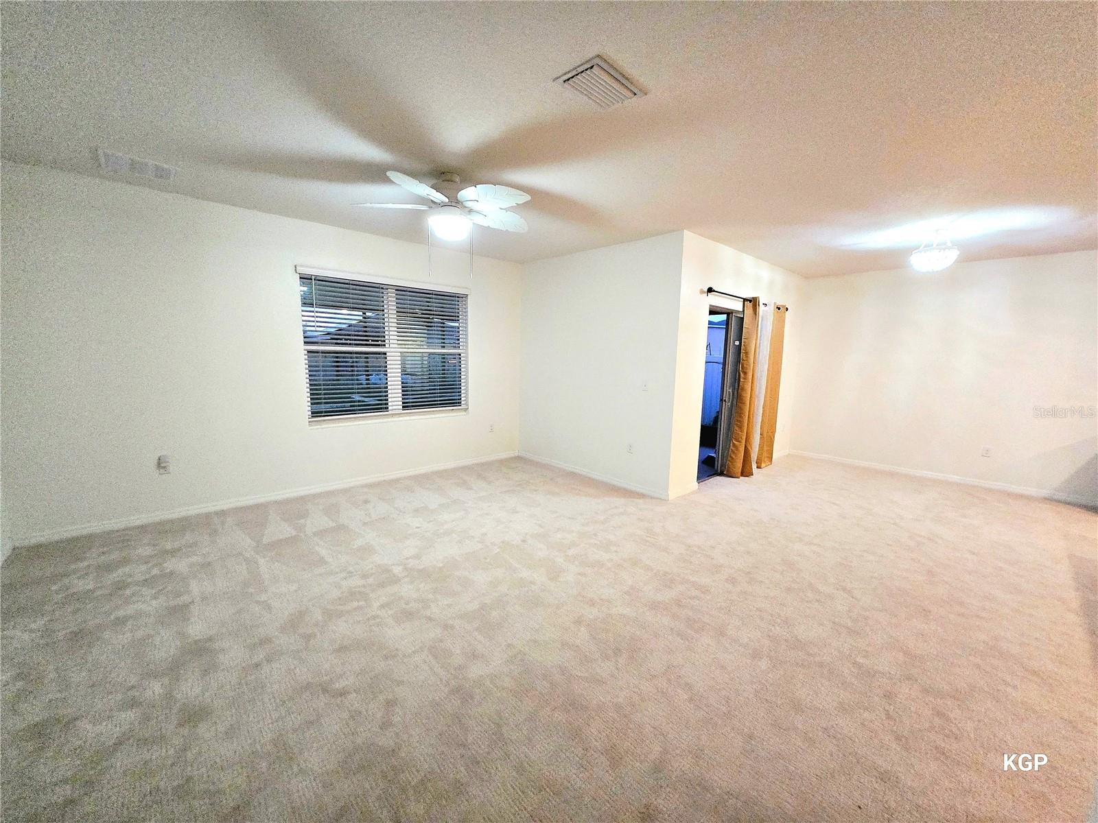 CARRIAGE POINTE SOUTH PH 2D3 - Residential