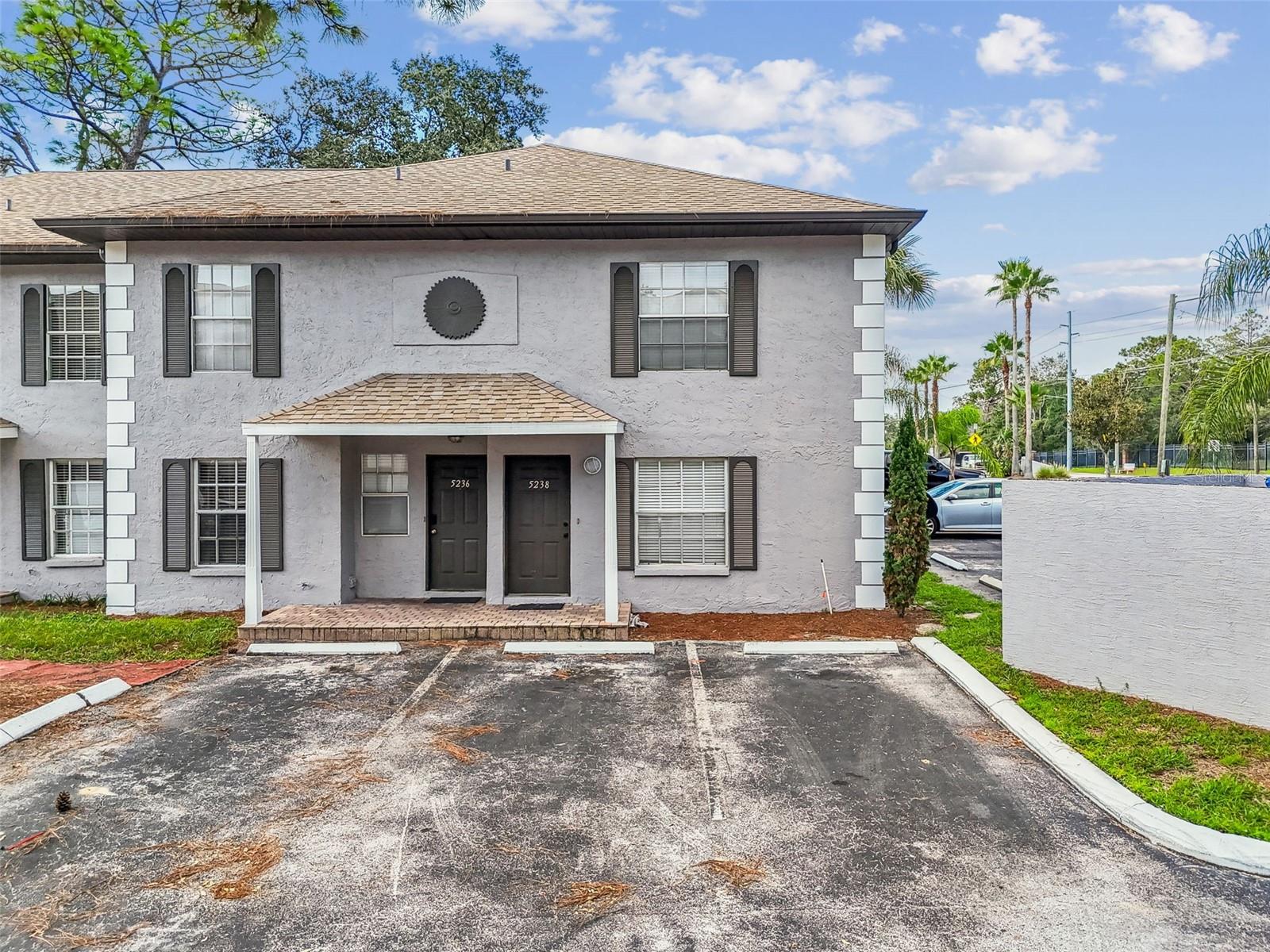 SUNRIDGE OF TAMPA BAY A CONDOM - Residential